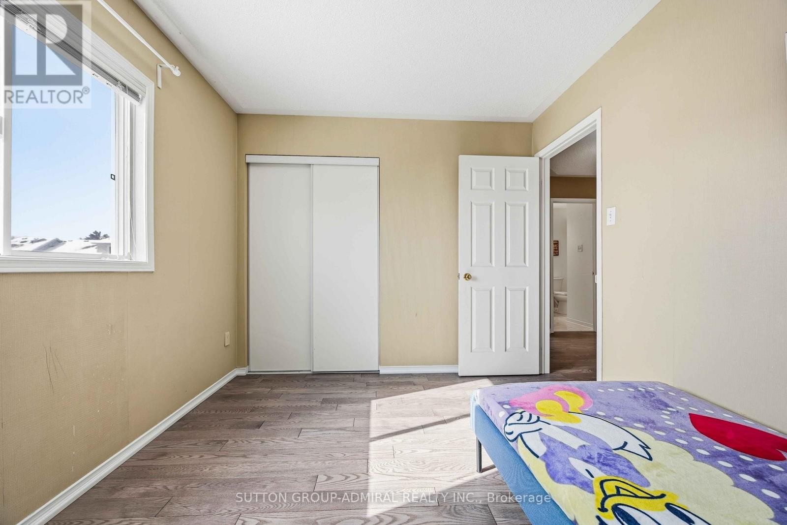 












75 JAMES SCOTT ROAD

,
Markham (Vinegar Hill),




Ontario
L3P7W6

