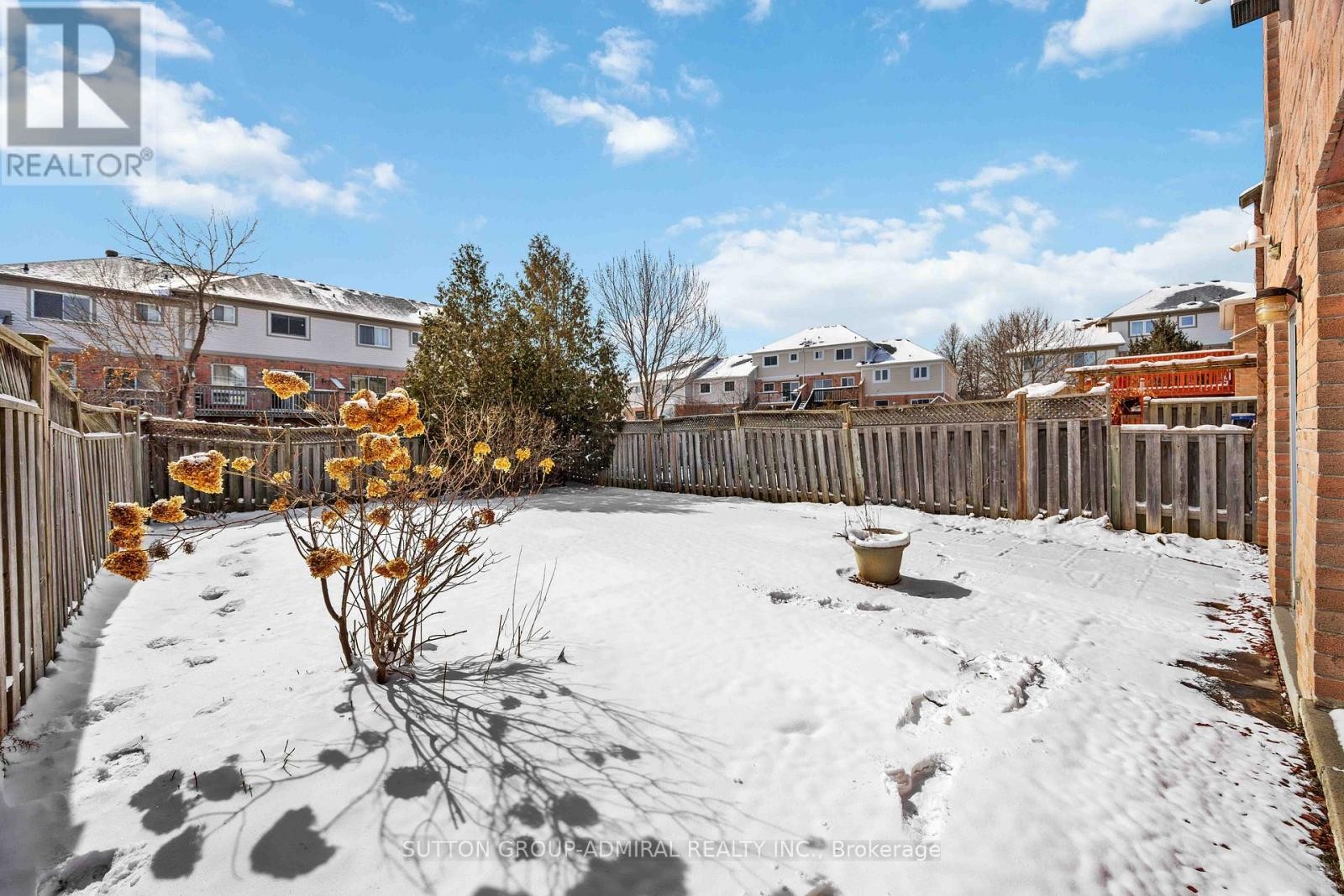 












75 JAMES SCOTT ROAD

,
Markham (Vinegar Hill),




Ontario
L3P7W6

