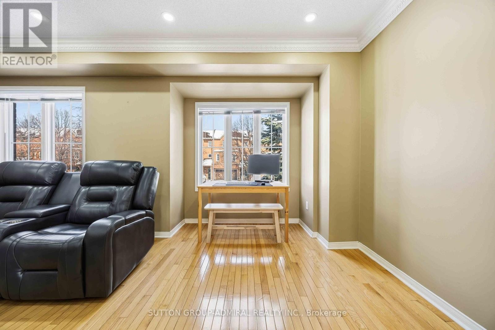 












75 JAMES SCOTT ROAD

,
Markham (Vinegar Hill),




Ontario
L3P7W6

