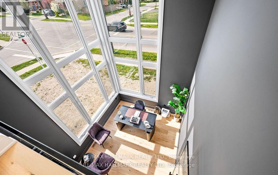 












119 POINTON STREET

,
Aurora,




Ontario
L4G0G6

