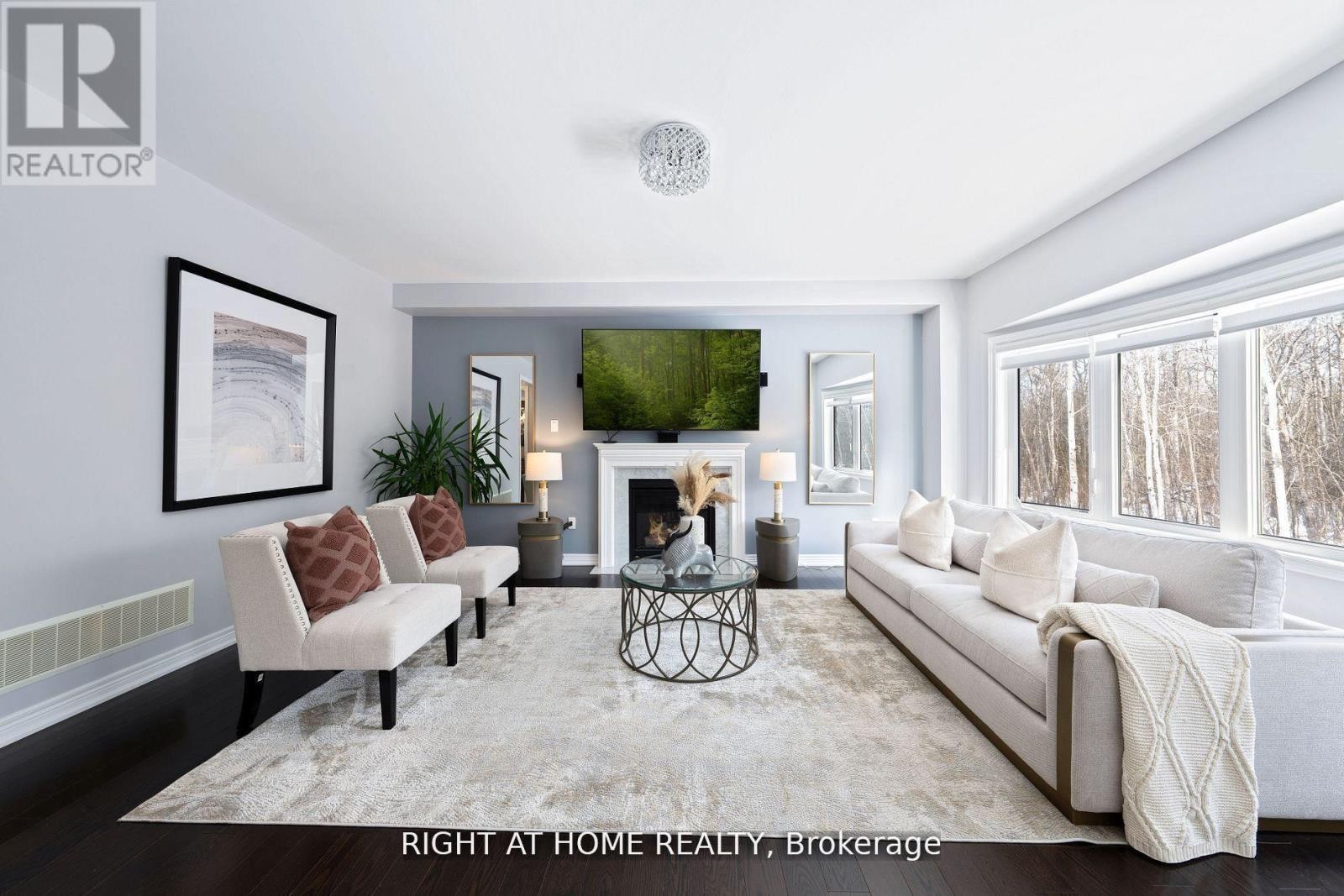 












1655 EMBERTON WAY

,
Innisfil (Alcona),




Ontario
L9S0N4


