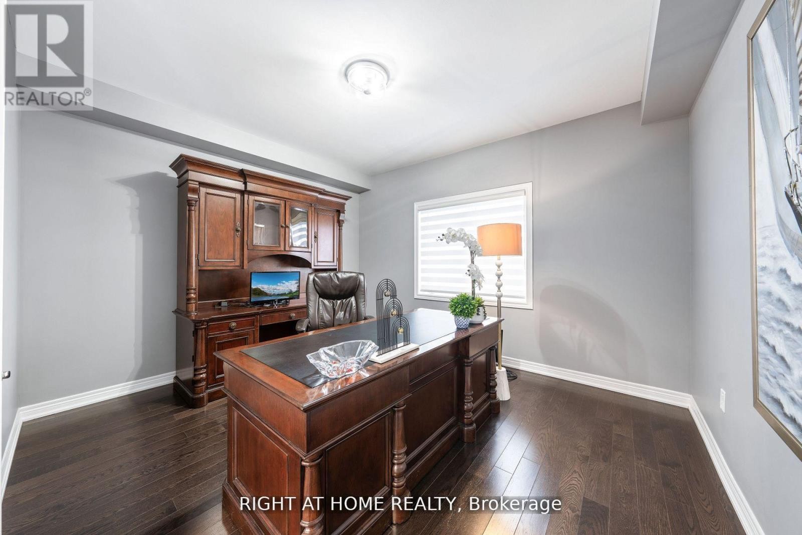 












1655 EMBERTON WAY

,
Innisfil (Alcona),




Ontario
L9S0N4

