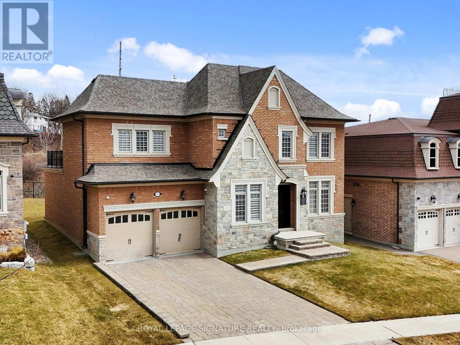 












35 ANNSLEYWOOD COURT

,
Vaughan (Kleinburg),




Ontario
L4H3N5

