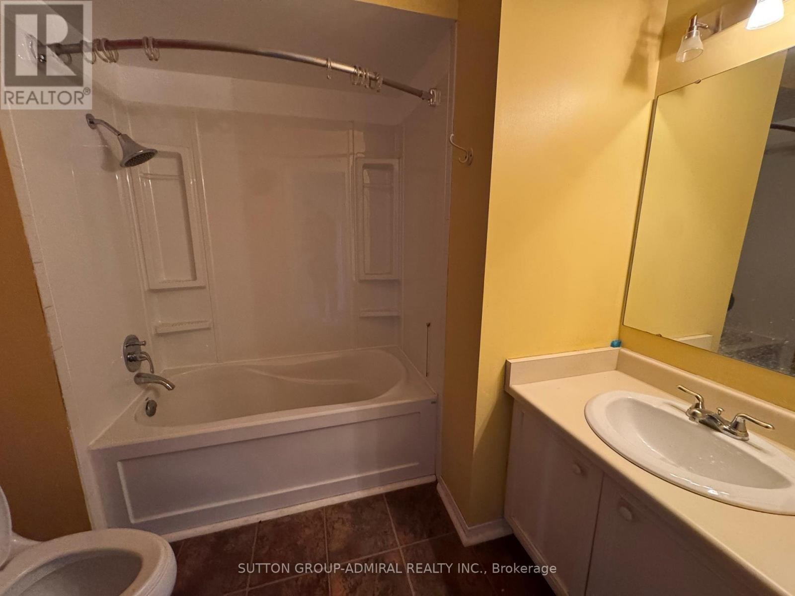 












27 DAWSON CRESCENT

,
Aurora (Hills of St Andrew),




Ontario
L4G4T7

