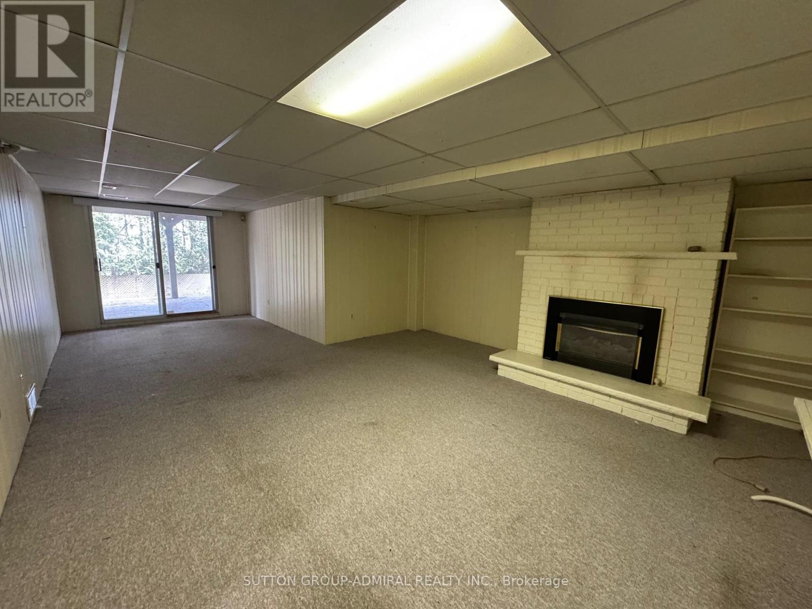 












27 DAWSON CRESCENT

,
Aurora (Hills of St Andrew),




Ontario
L4G4T7

