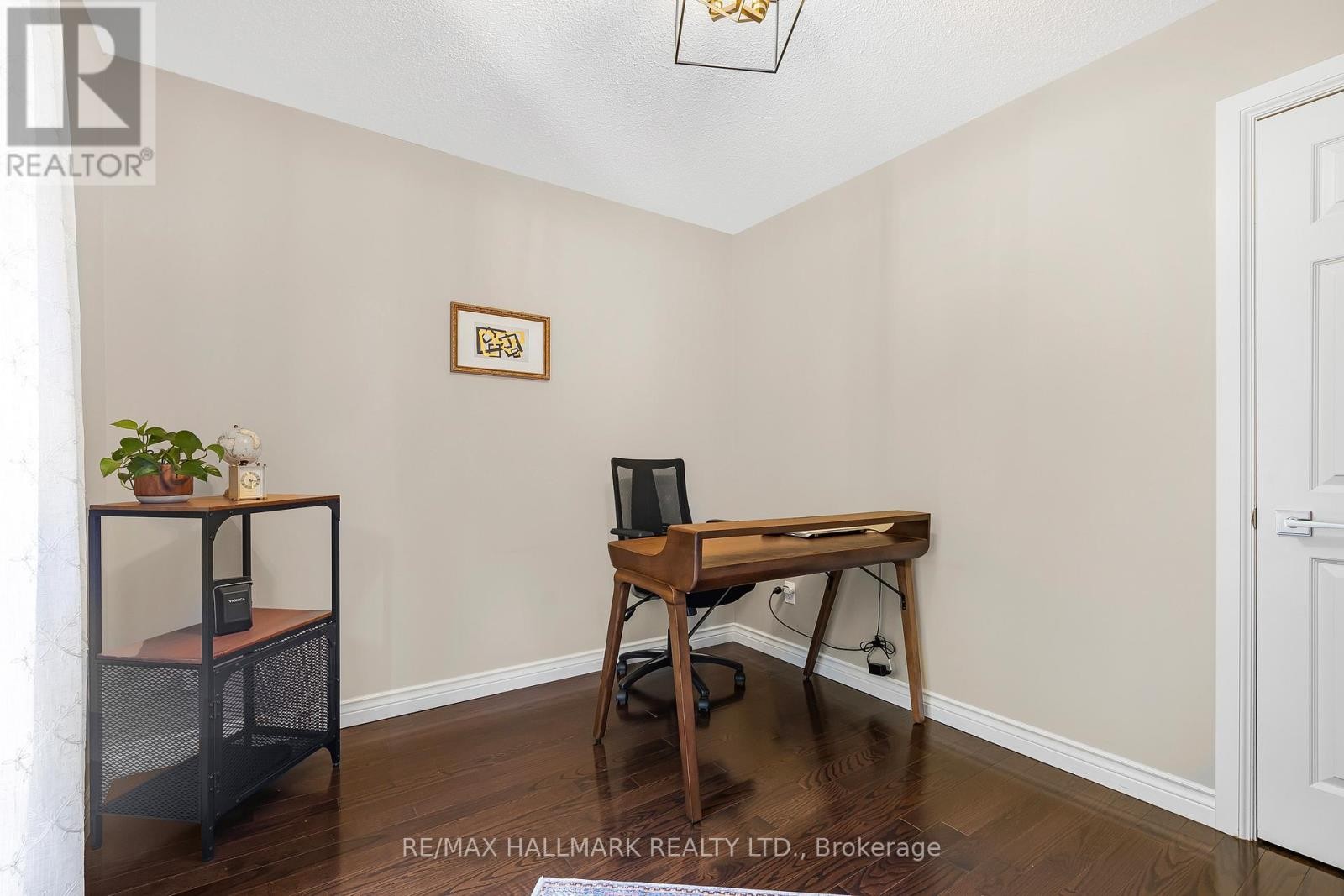 












48 LAMBERT ROAD

,
Markham (Thornlea),




Ontario
L3T7E3

