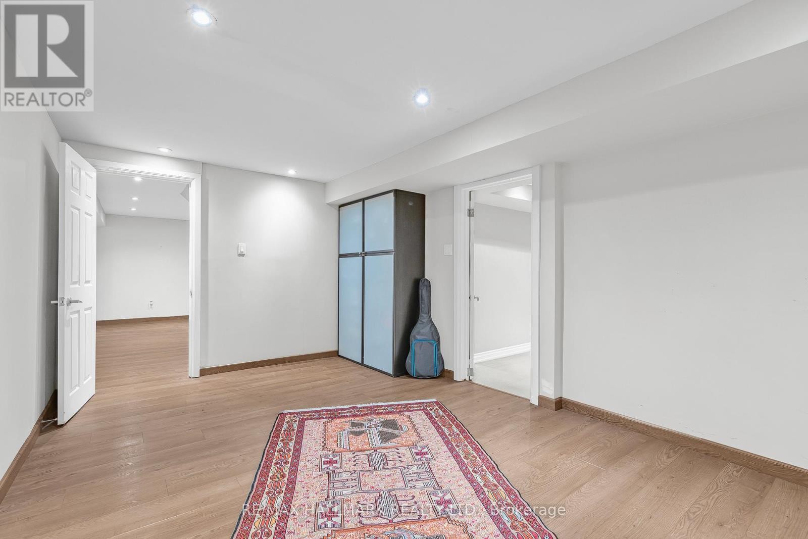 












48 LAMBERT ROAD

,
Markham (Thornlea),




Ontario
L3T7E3

