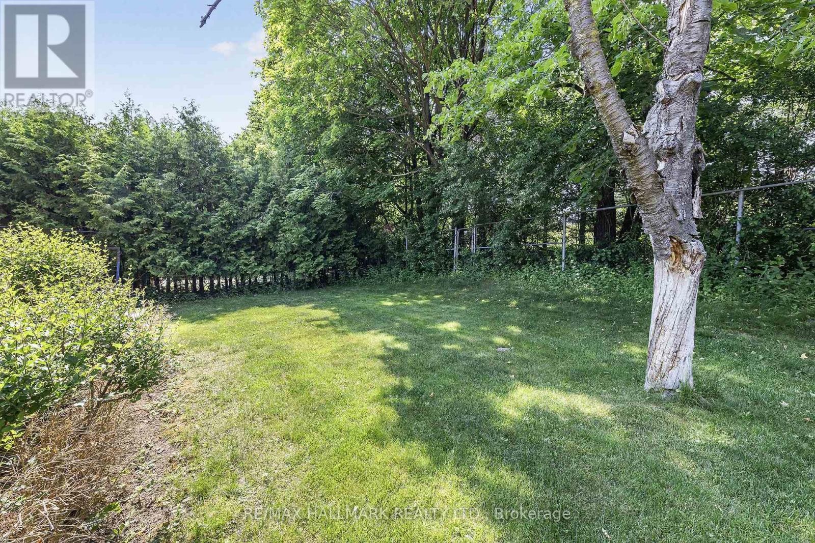 












48 LAMBERT ROAD

,
Markham (Thornlea),




Ontario
L3T7E3

