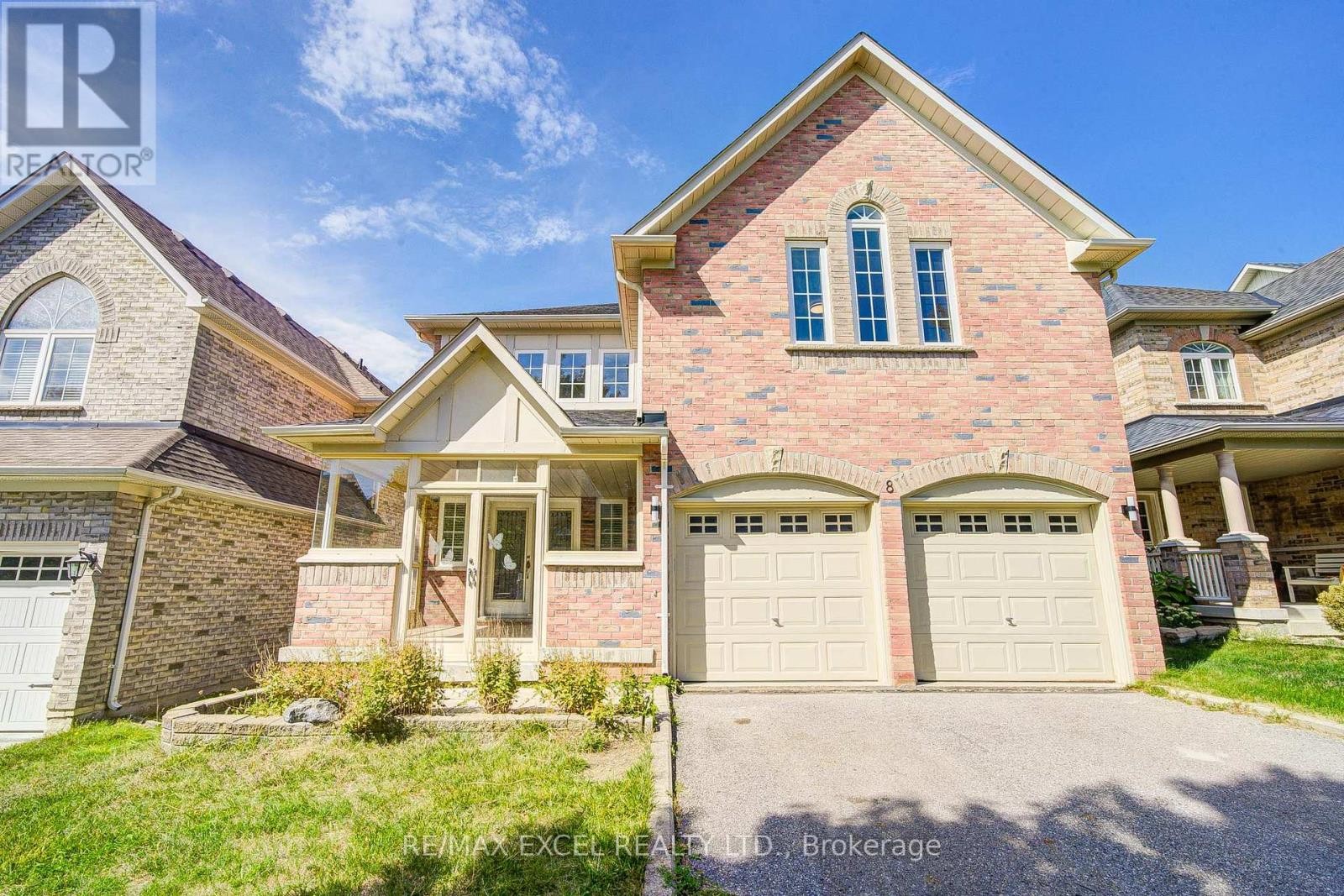 












8 HOLLYLANE DRIVE

,
Markham (Berczy),




Ontario
L6C2K1

