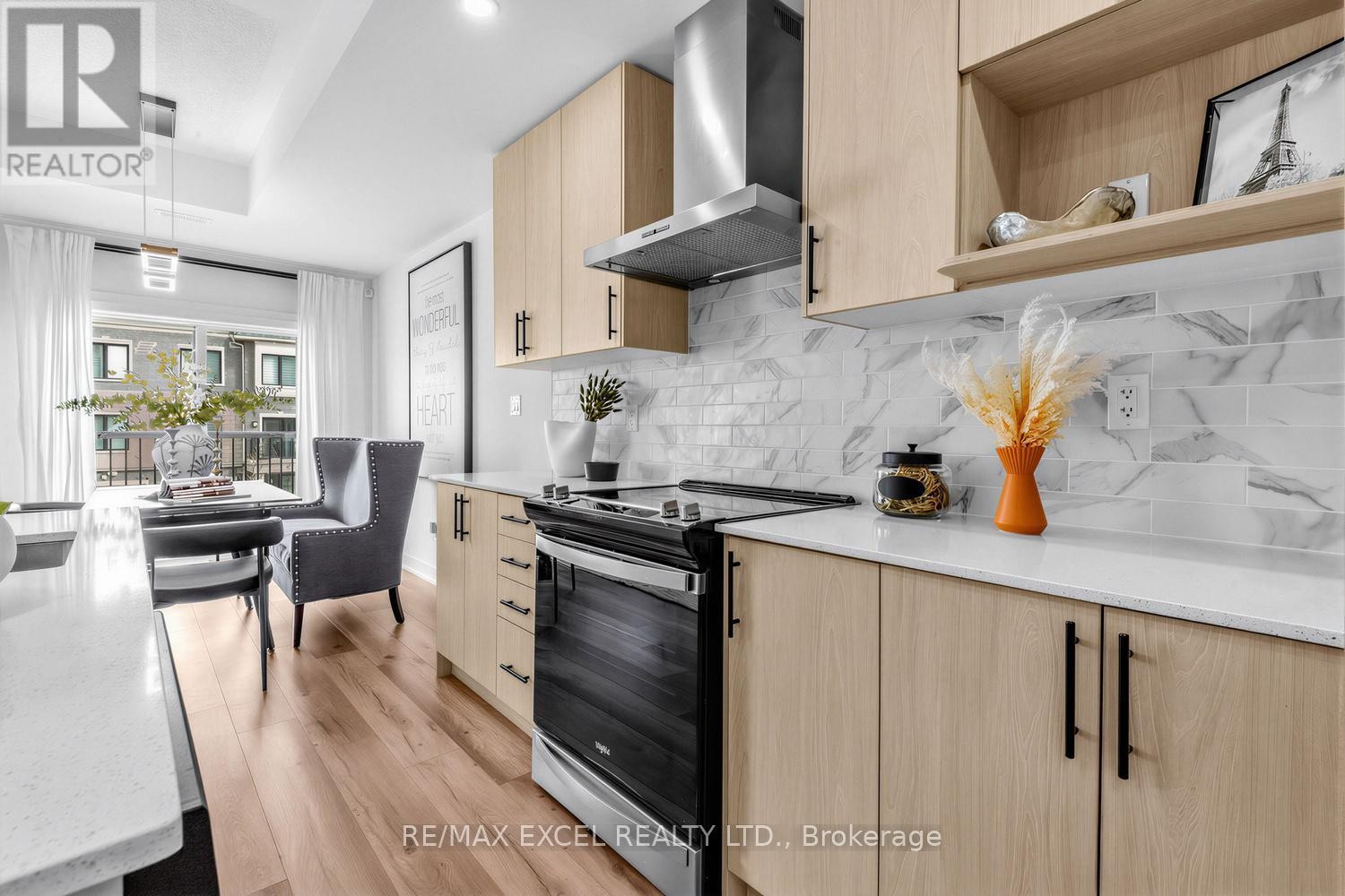 












140 COVINGTON CRESCENT

,
Whitchurch-Stouffville (Stouffville),




Ontario
L4A4W8

