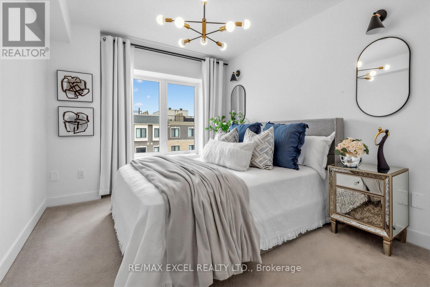 












140 COVINGTON CRESCENT

,
Whitchurch-Stouffville (Stouffville),




Ontario
L4A4W8

