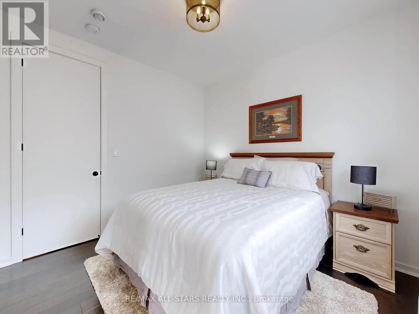 












98 CHURCH STREET

,
Georgina (Keswick North),




Ontario
L4P1J5

