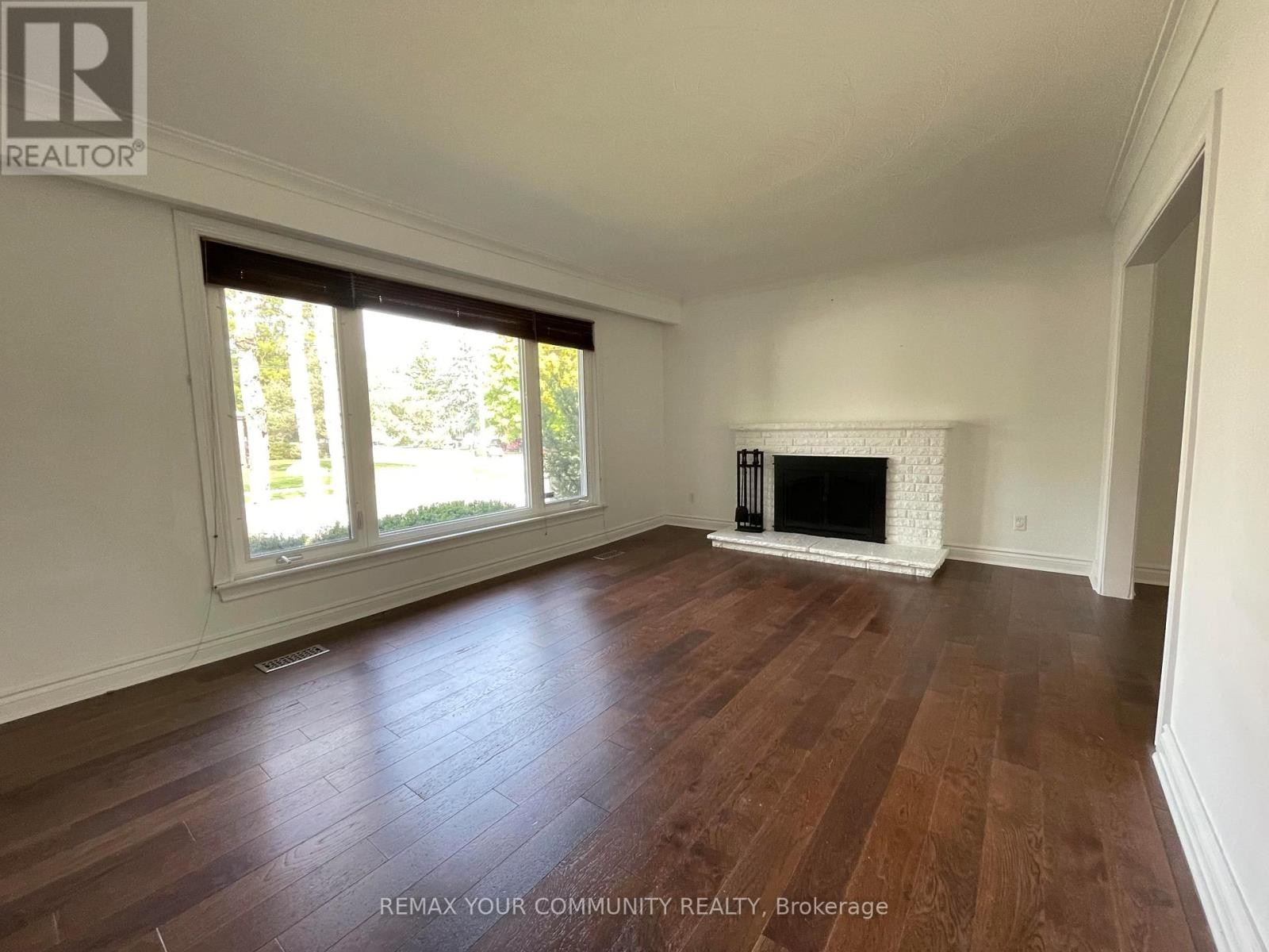 












326 RUPERT AVENUE

,
Whitchurch-Stouffville (Stouffville),




Ontario
L4A1C9

