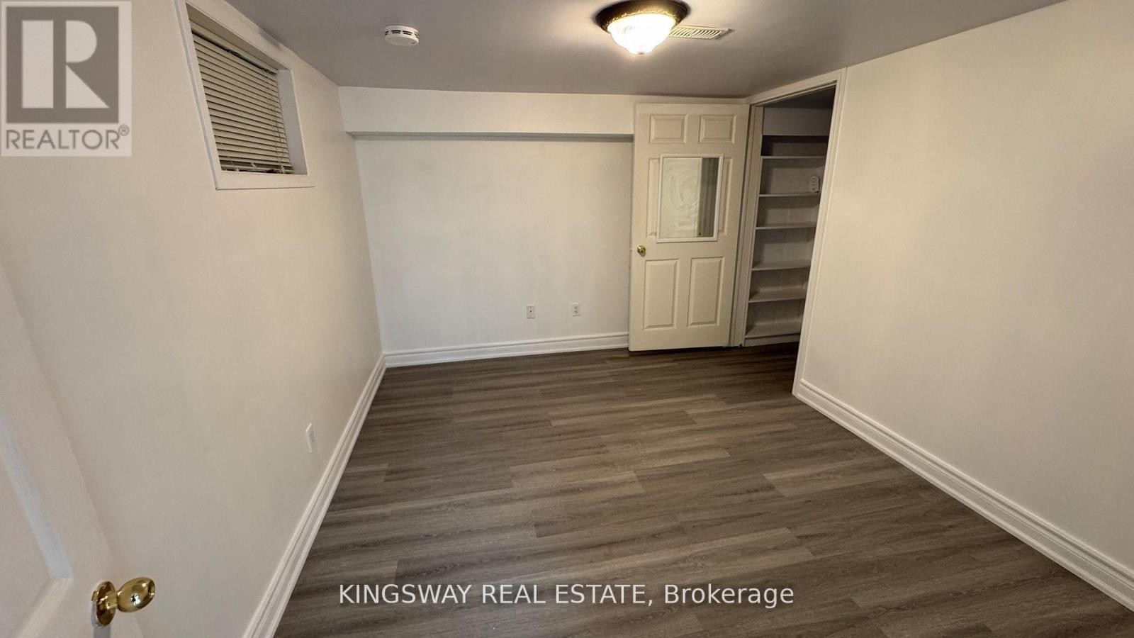 












(LOWER LEVEL 2) - 65 PARK CRESCENT

,
Richmond Hill (Oak Ridges Lake Wilcox),




Ontario
L4E3J5

