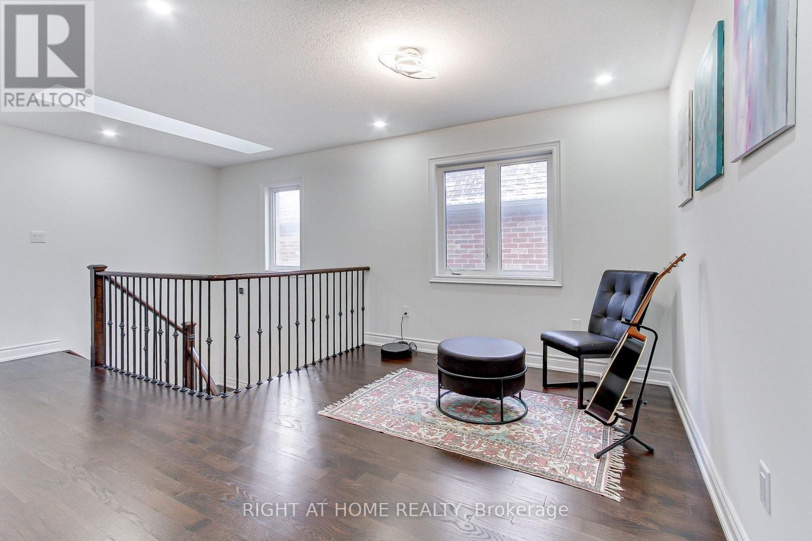 












29 PEAR BLOSSOM WAY

,
East Gwillimbury (Holland Landing),




Ontario
L9N0T3

