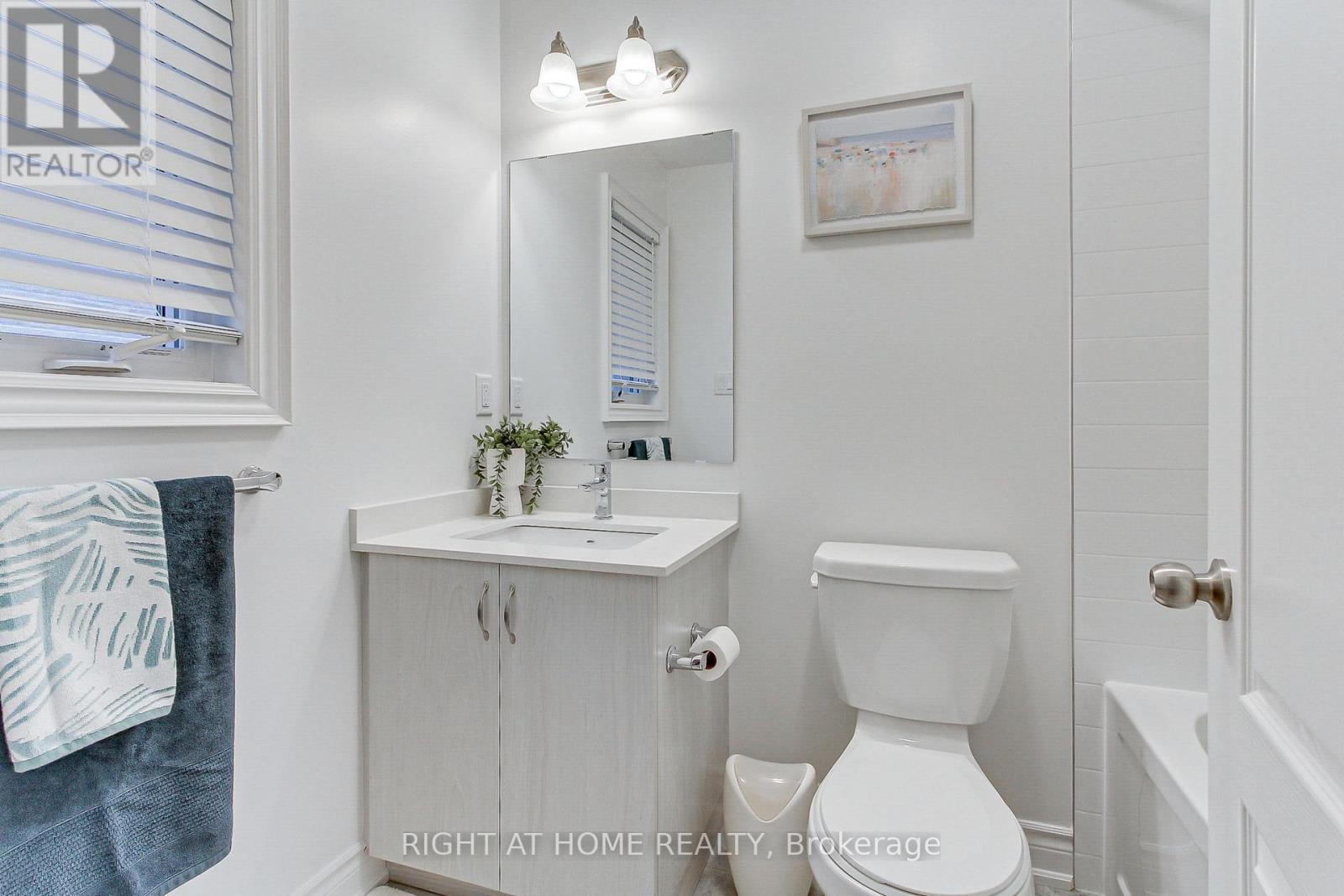 












29 PEAR BLOSSOM WAY

,
East Gwillimbury (Holland Landing),




Ontario
L9N0T3

