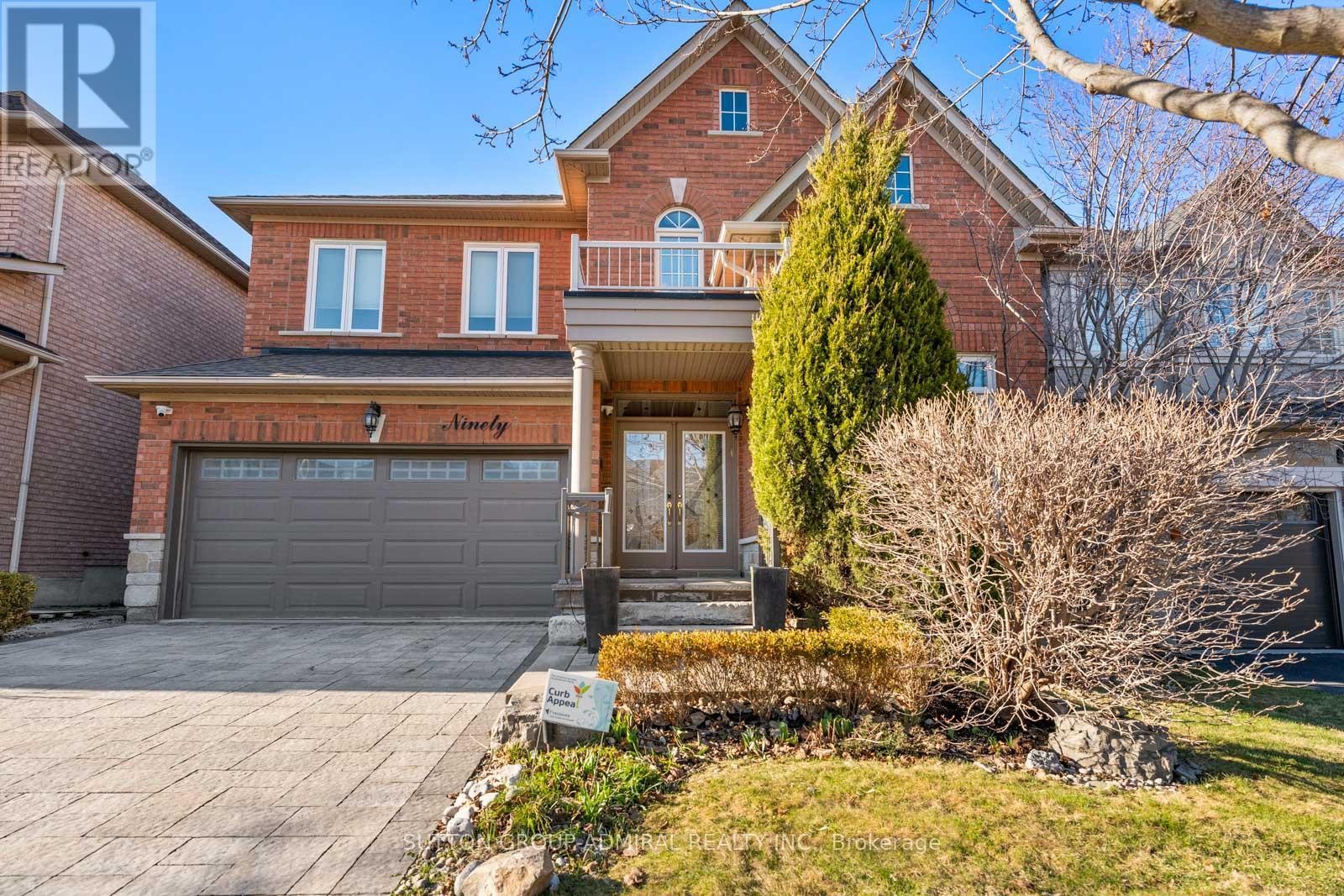 












90 SUMMERIDGE DRIVE

,
Vaughan (Patterson),




Ontario
L4J8S1

