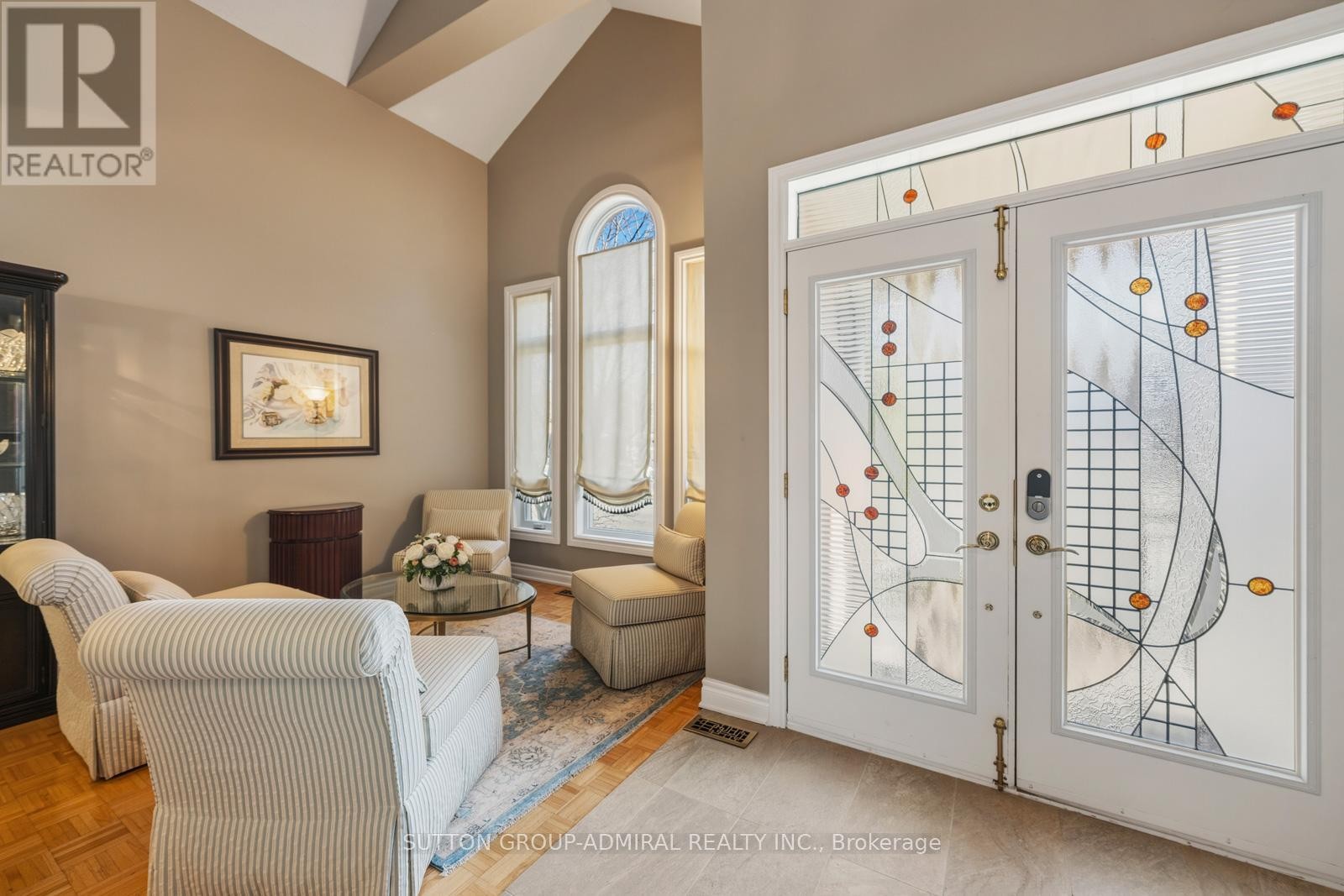 












90 SUMMERIDGE DRIVE

,
Vaughan (Patterson),




Ontario
L4J8S1

