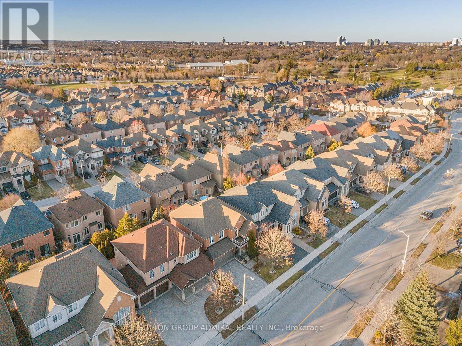 












90 SUMMERIDGE DRIVE

,
Vaughan (Patterson),




Ontario
L4J8S1

