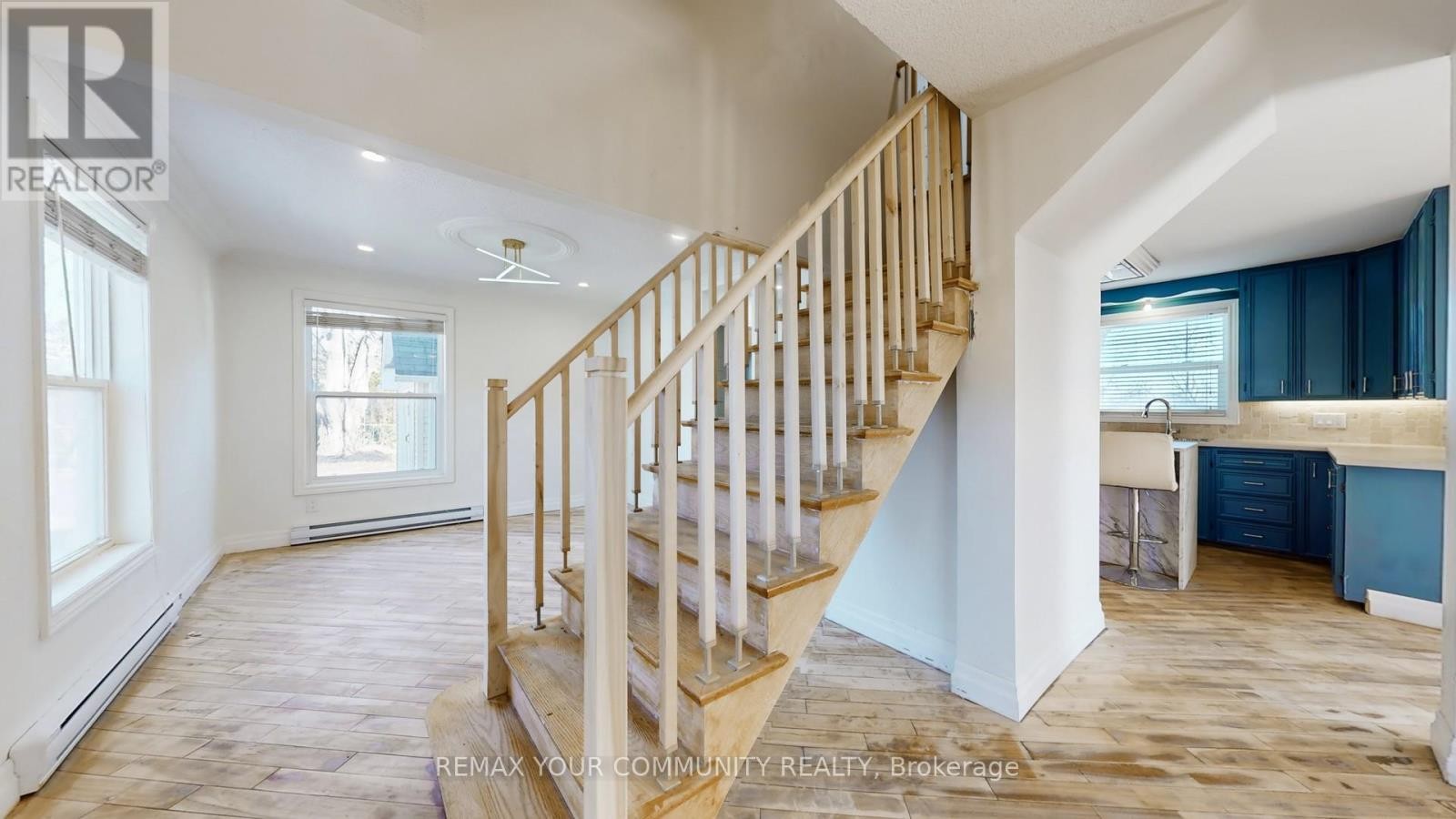 












4219 STOUFFVILLE ROAD

,
Whitchurch-Stouffville,




Ontario
L4A3X5

