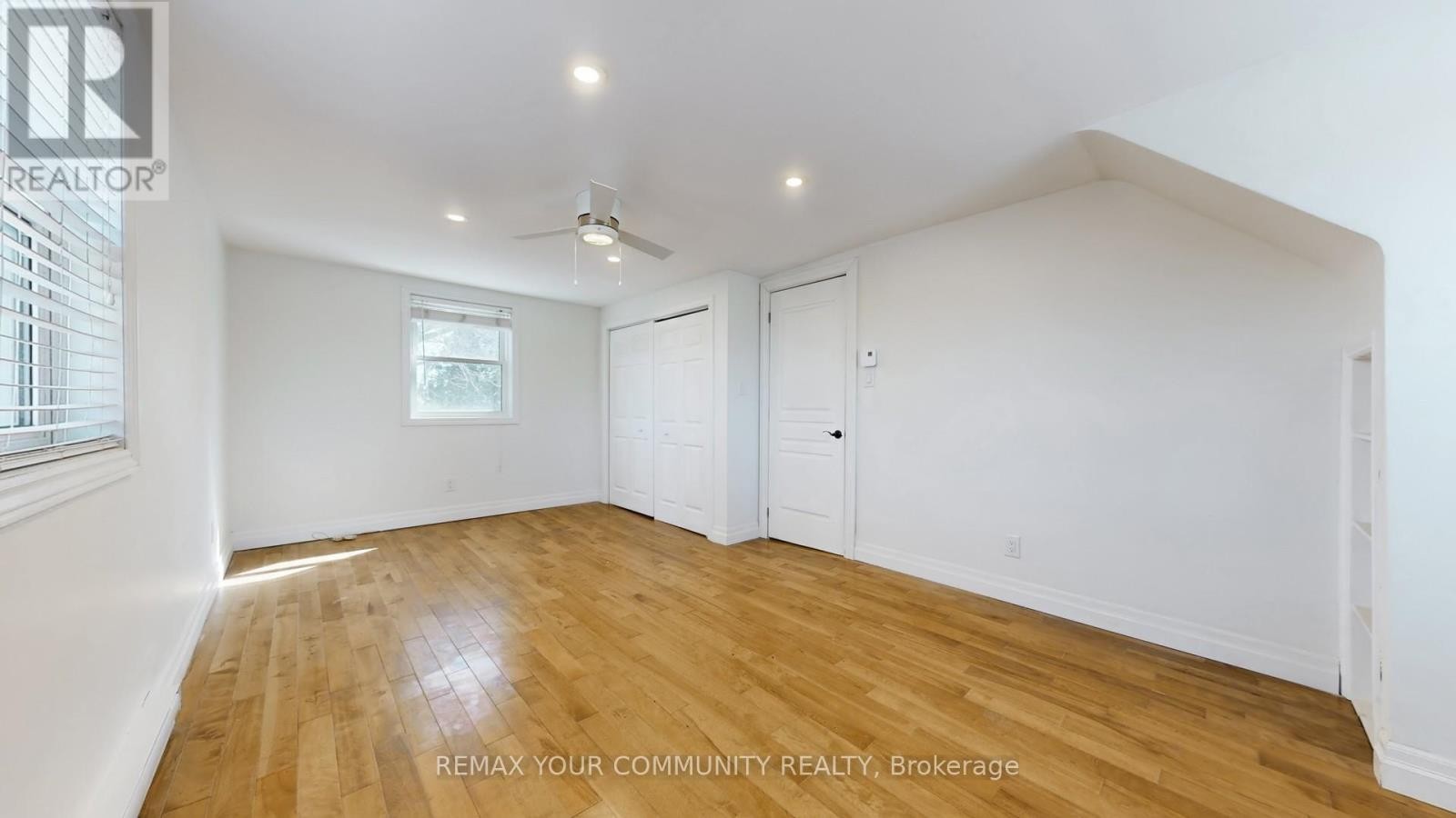 












4219 STOUFFVILLE ROAD

,
Whitchurch-Stouffville,




Ontario
L4A3X5

