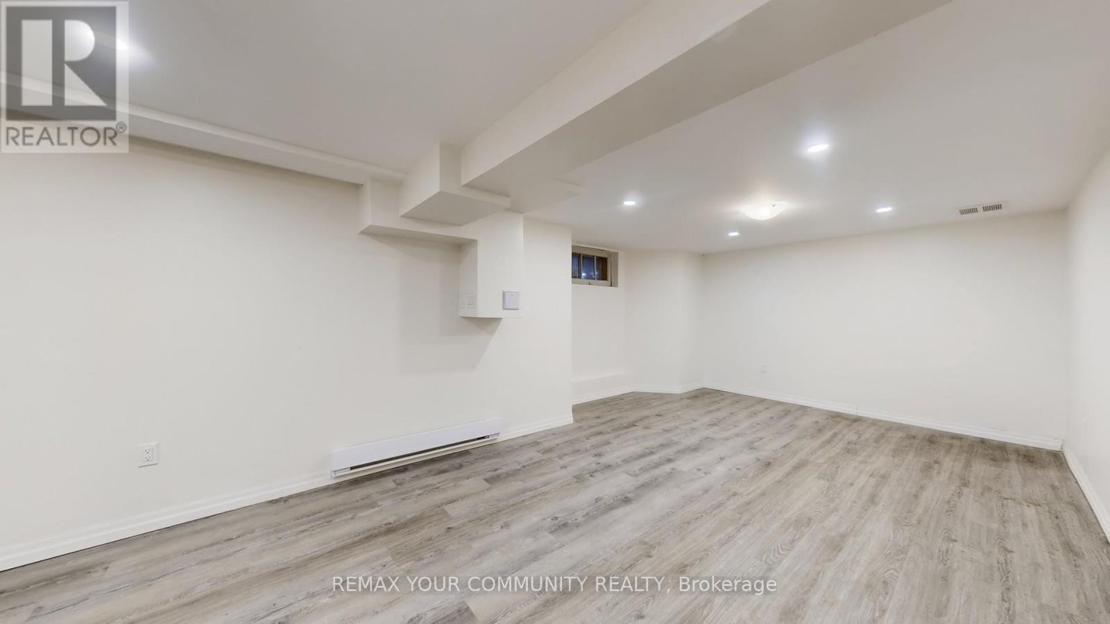 












4219 STOUFFVILLE ROAD

,
Whitchurch-Stouffville,




Ontario
L4A3X5

