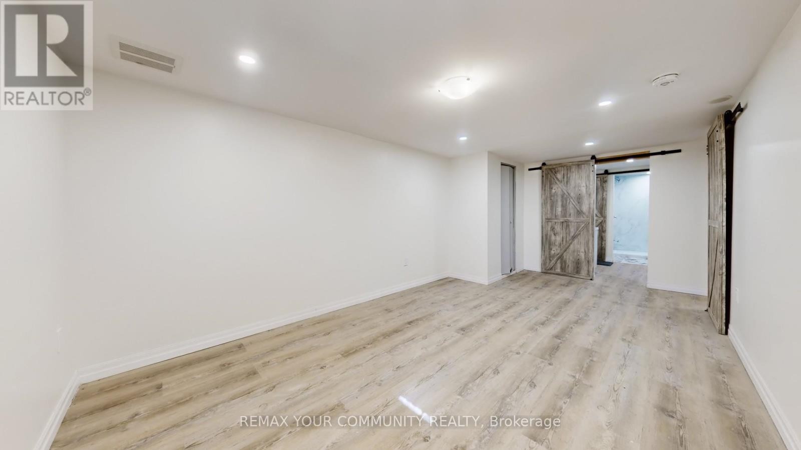 












4219 STOUFFVILLE ROAD

,
Whitchurch-Stouffville,




Ontario
L4A3X5

