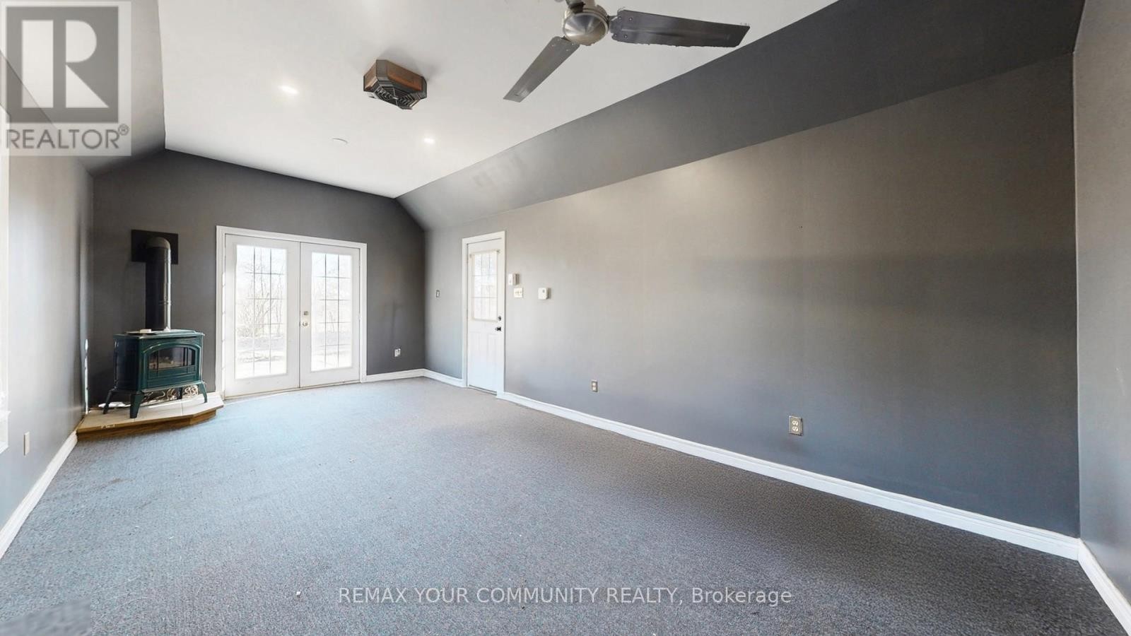 












4219 STOUFFVILLE ROAD

,
Whitchurch-Stouffville,




Ontario
L4A3X5

