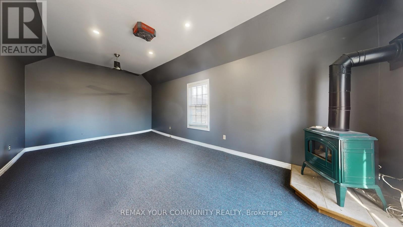 












4219 STOUFFVILLE ROAD

,
Whitchurch-Stouffville,




Ontario
L4A3X5

