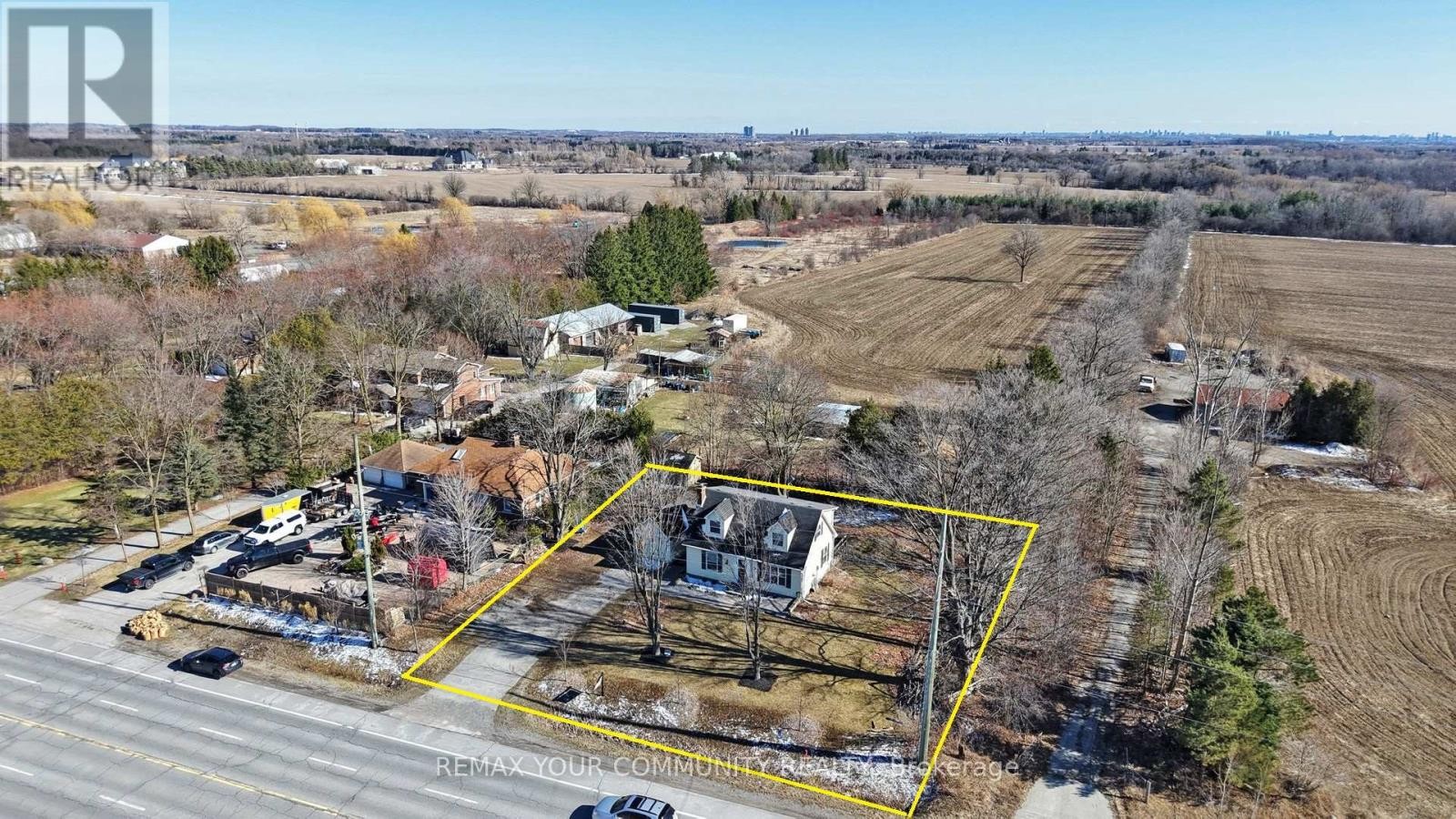 












4219 STOUFFVILLE ROAD

,
Whitchurch-Stouffville,




Ontario
L4A3X5

