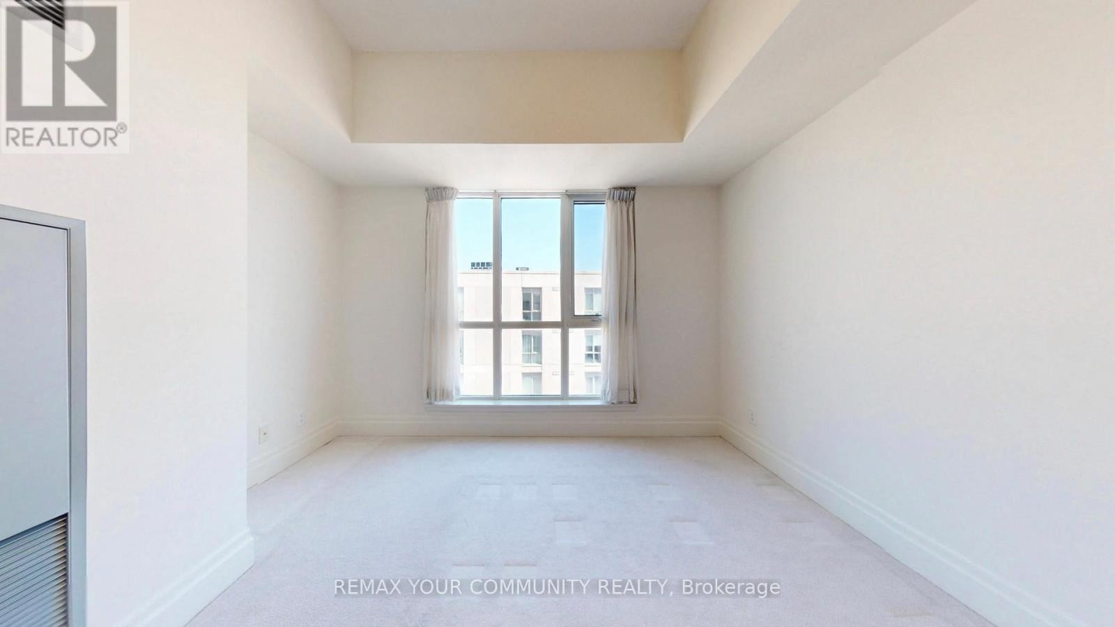 












703 - 21 UPPER DUKE CRESCENT

,
Markham (Unionville),




Ontario
L6G0B7

