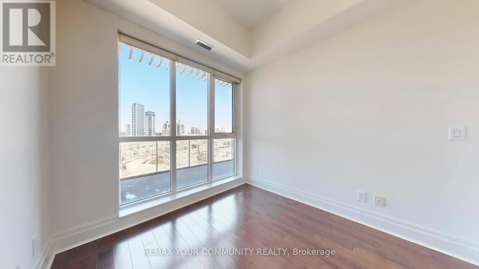 












703 - 21 UPPER DUKE CRESCENT

,
Markham (Unionville),




Ontario
L6G0B7

