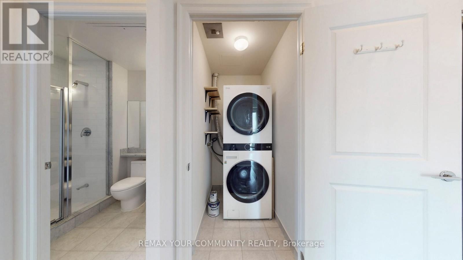 












703 - 21 UPPER DUKE CRESCENT

,
Markham (Unionville),




Ontario
L6G0B7

