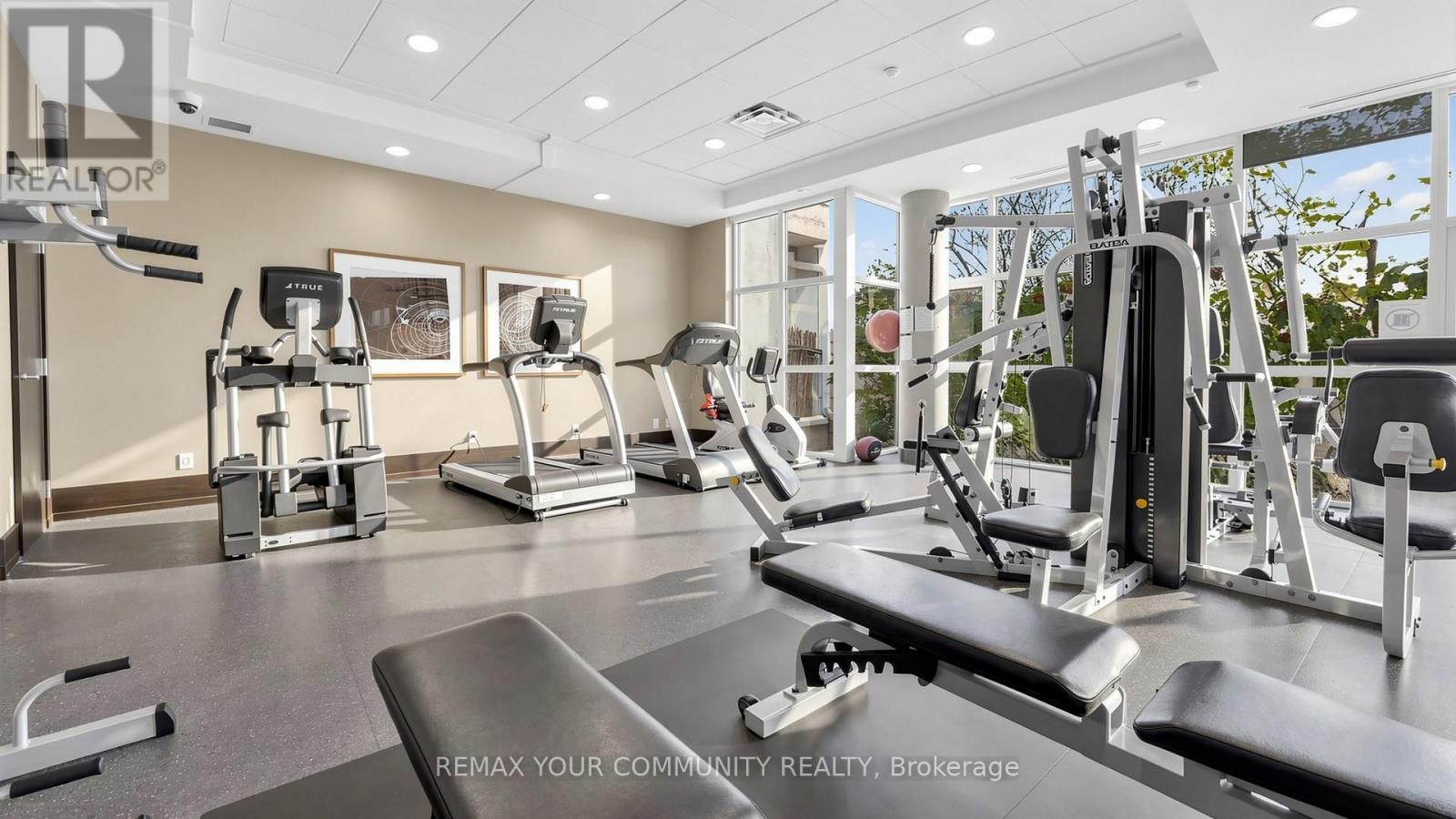 












703 - 21 UPPER DUKE CRESCENT

,
Markham (Unionville),




Ontario
L6G0B7

