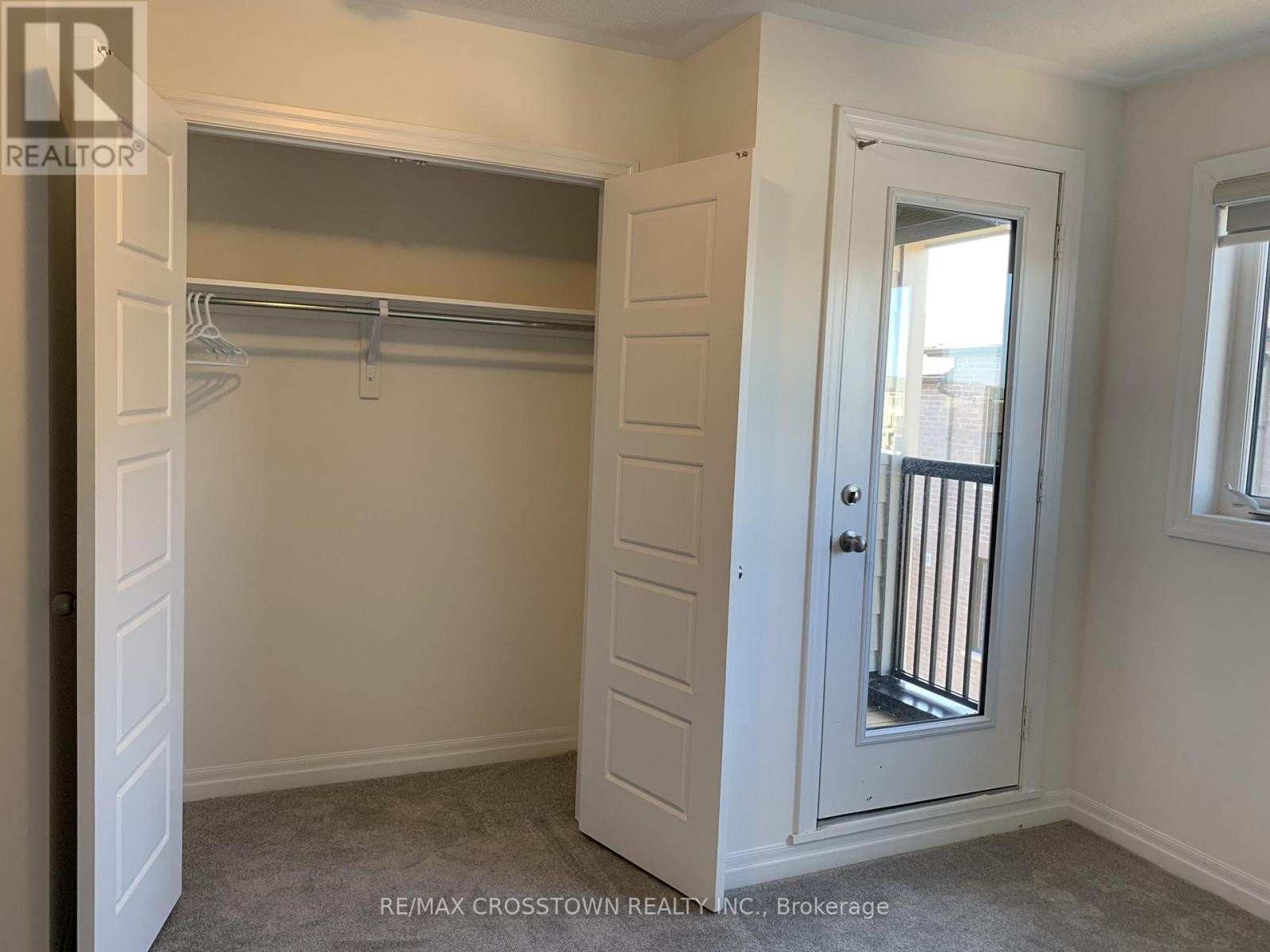 












179 WILLIAM BOOTH AVENUE

,
Newmarket (Woodland Hill),




Ontario
L3Y4V9

