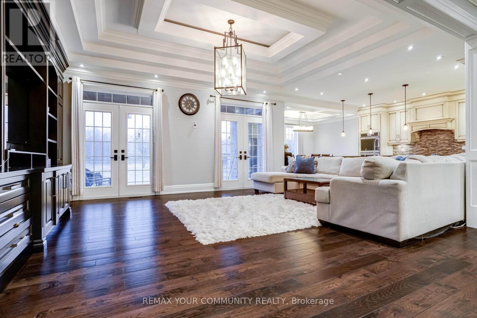 












20111 BATHURST STREET E

,
East Gwillimbury (Holland Landing),




Ontario
L9N1N3

