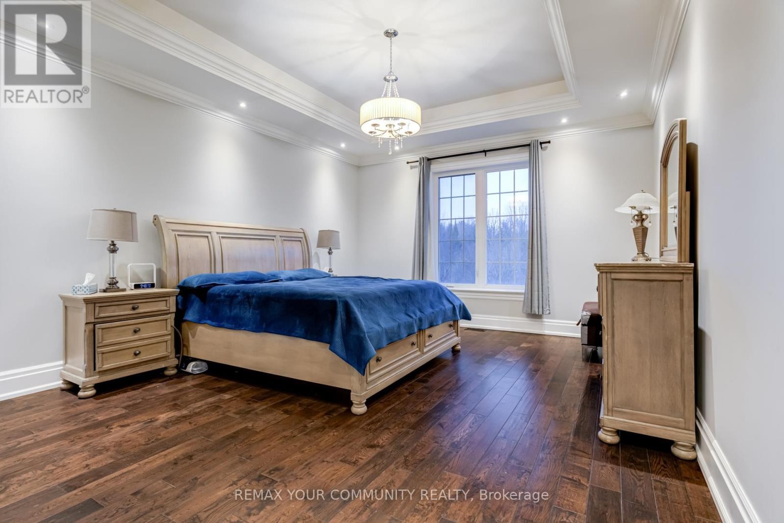 












20111 BATHURST STREET E

,
East Gwillimbury (Holland Landing),




Ontario
L9N1N3

