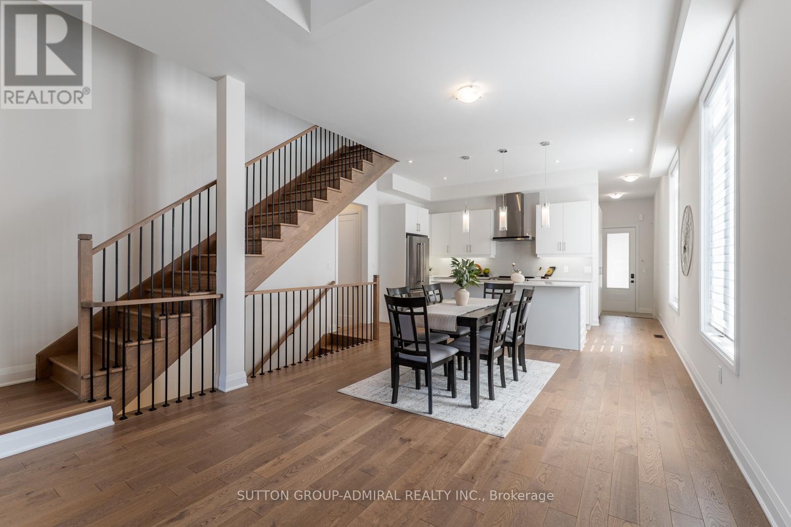 












2 LOIS TORRANCE TRAIL

,
Uxbridge,




Ontario
L9P0R9

