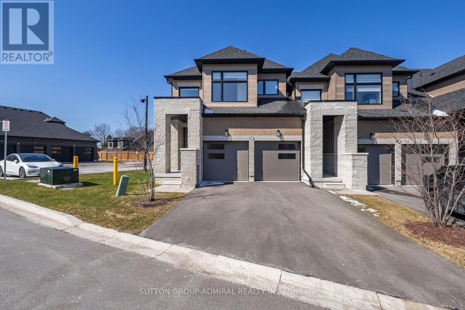 












2 LOIS TORRANCE TRAIL

,
Uxbridge,




Ontario
L9P0R9

