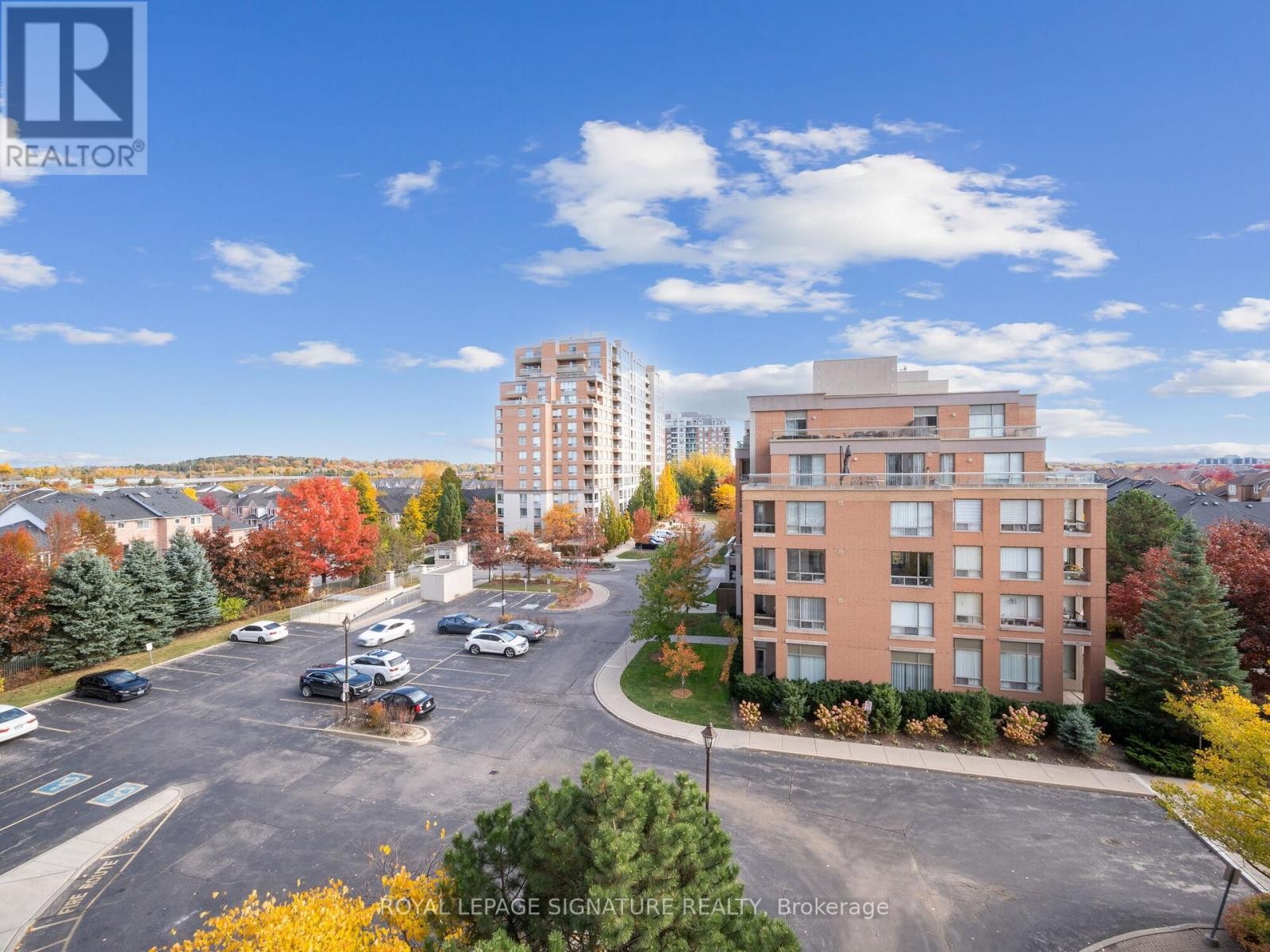 












502 - 9 NORTHERN HTS DRIVE

,
Richmond Hill (Langstaff),




Ontario
L4B4M5

