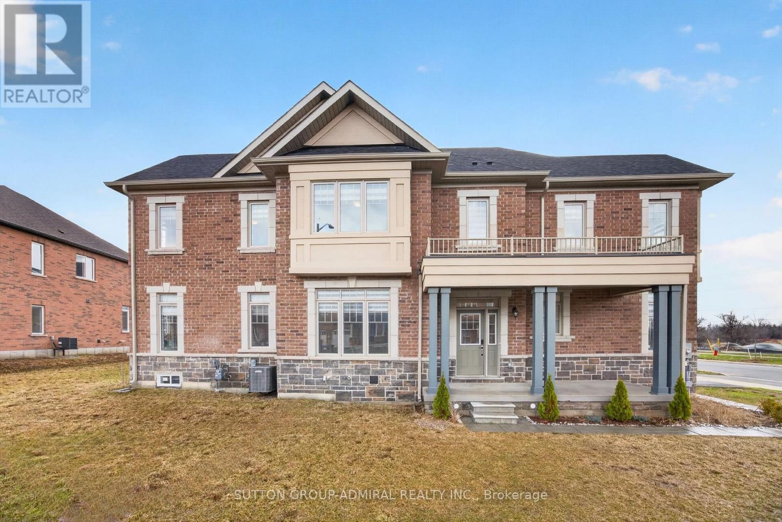 












2237 GRAINGER LOOP

,
Innisfil,




Ontario
L9S0N1

