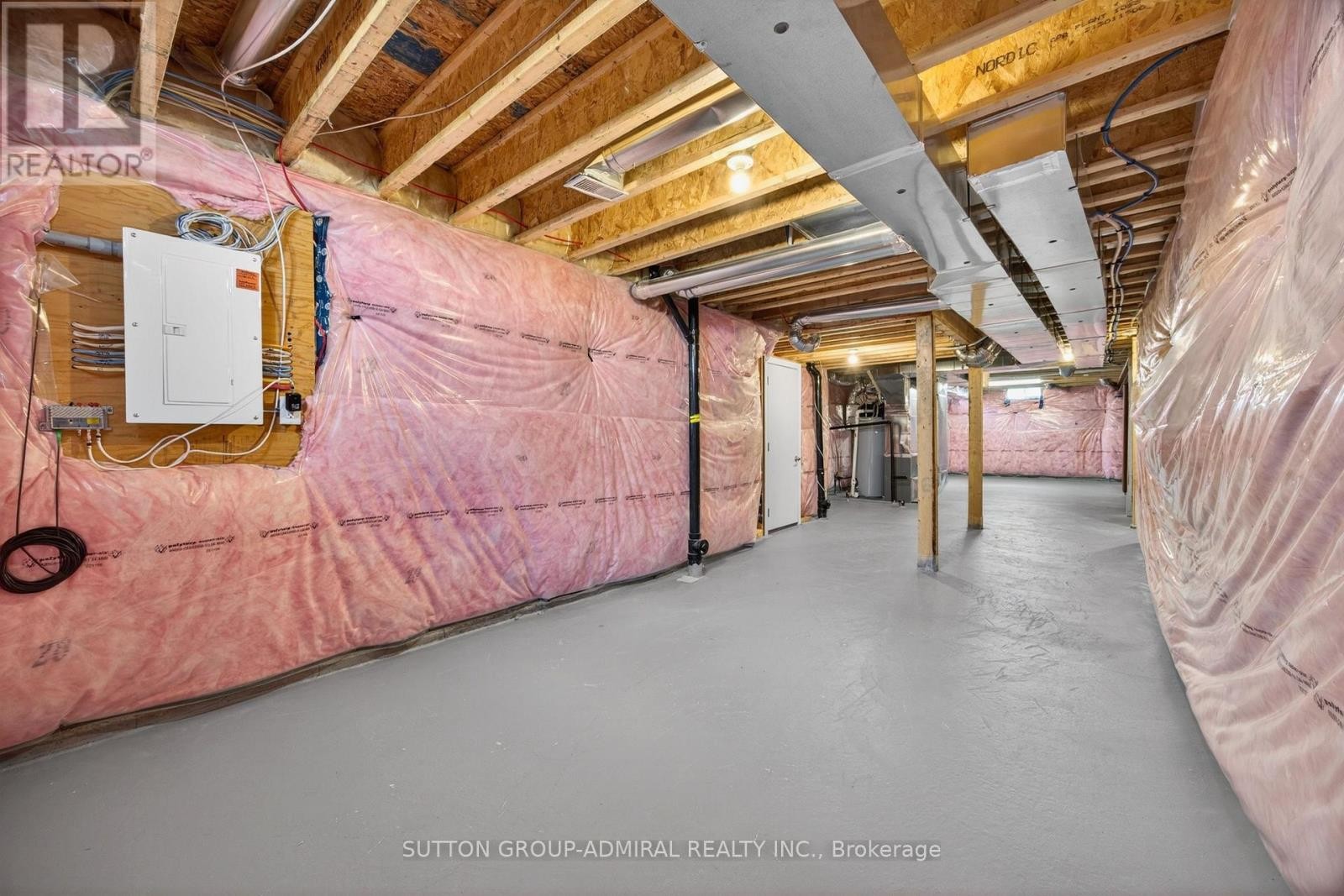 












2237 GRAINGER LOOP

,
Innisfil,




Ontario
L9S0N1

