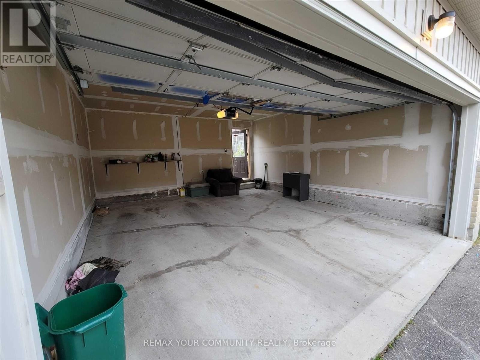 












5 BELLCROFT LANE

,
Markham (Cornell),




Ontario
L6B0N7

