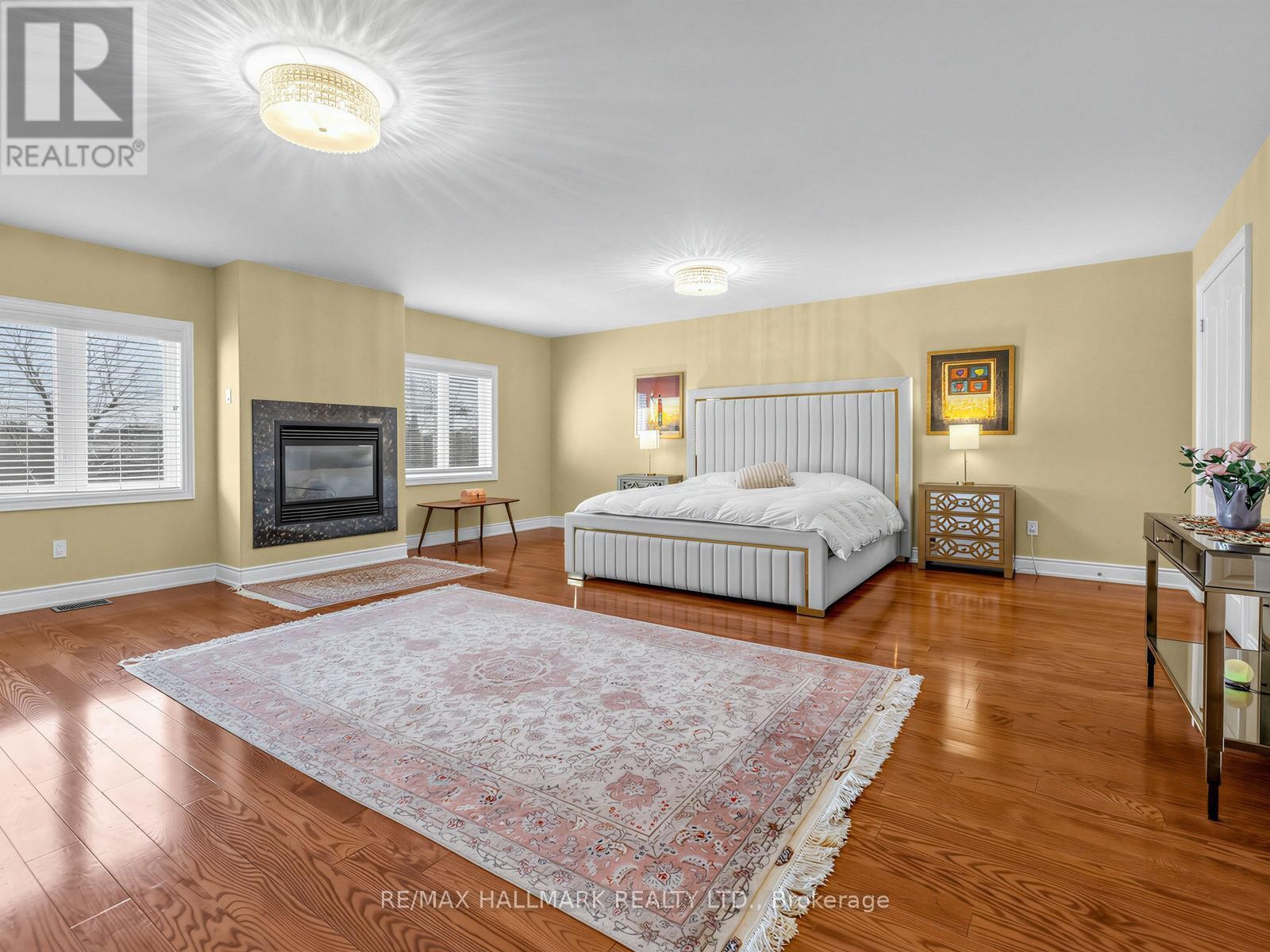 












69 B ELM GROVE AVENUE

,
Richmond Hill (Oak Ridges),




Ontario
L4E2V4

