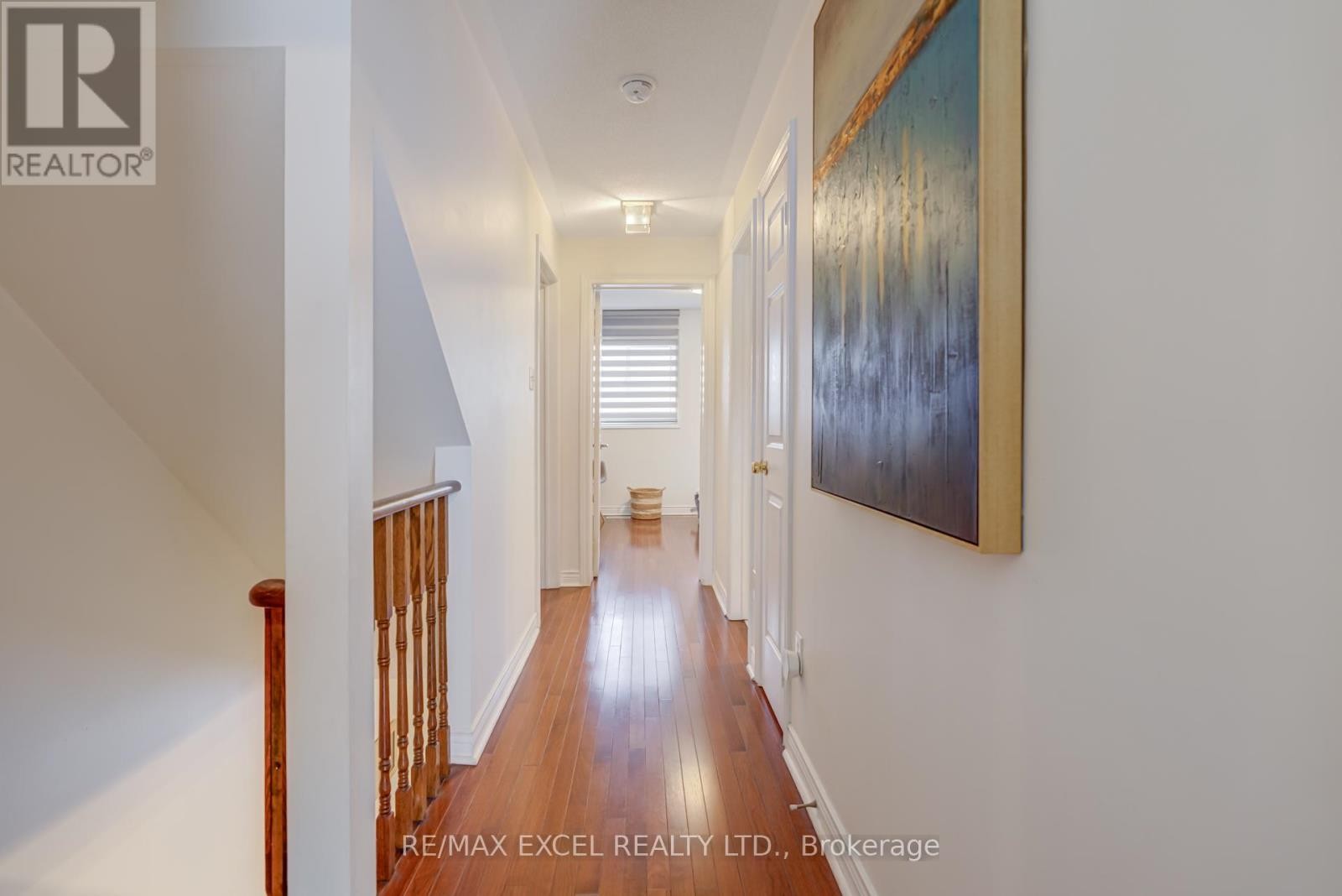 












37 - 18 CLARK AVENUE W

,
Vaughan (Crestwood-Springfarm-Yorkhill),




Ontario
L4J8H1

