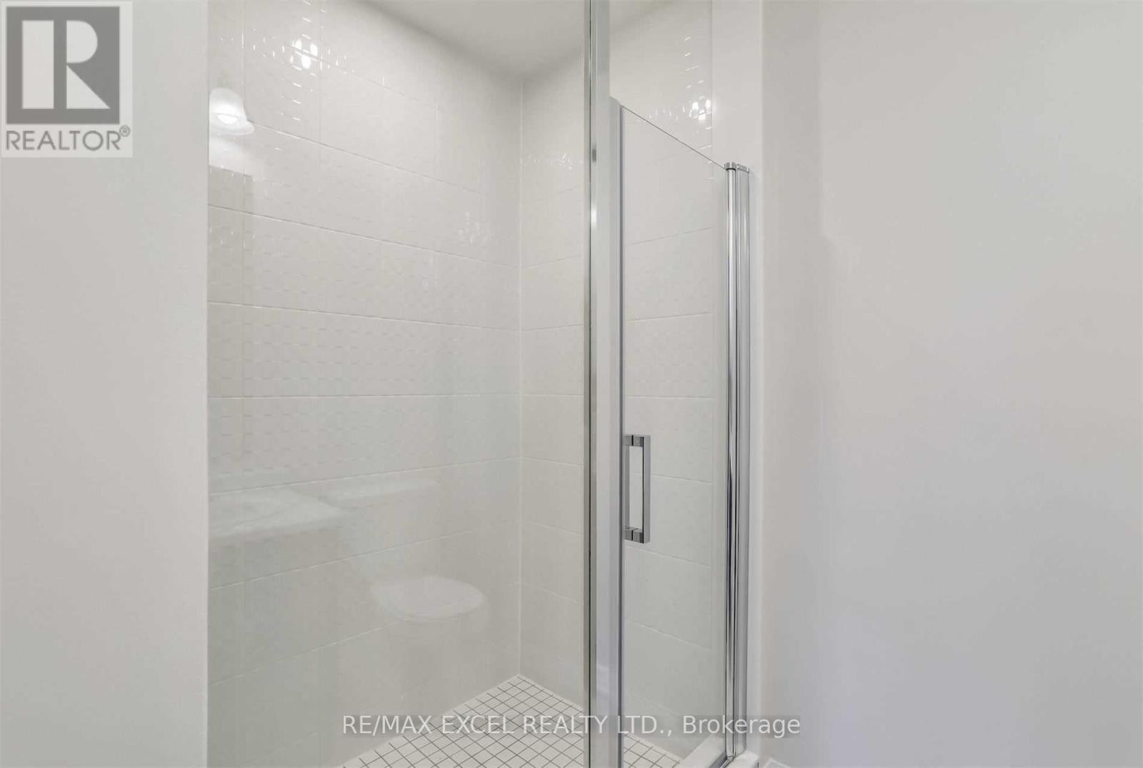 












40 SISSONS WAY

,
Markham (Cedar Grove),




Ontario
L6B0S1

