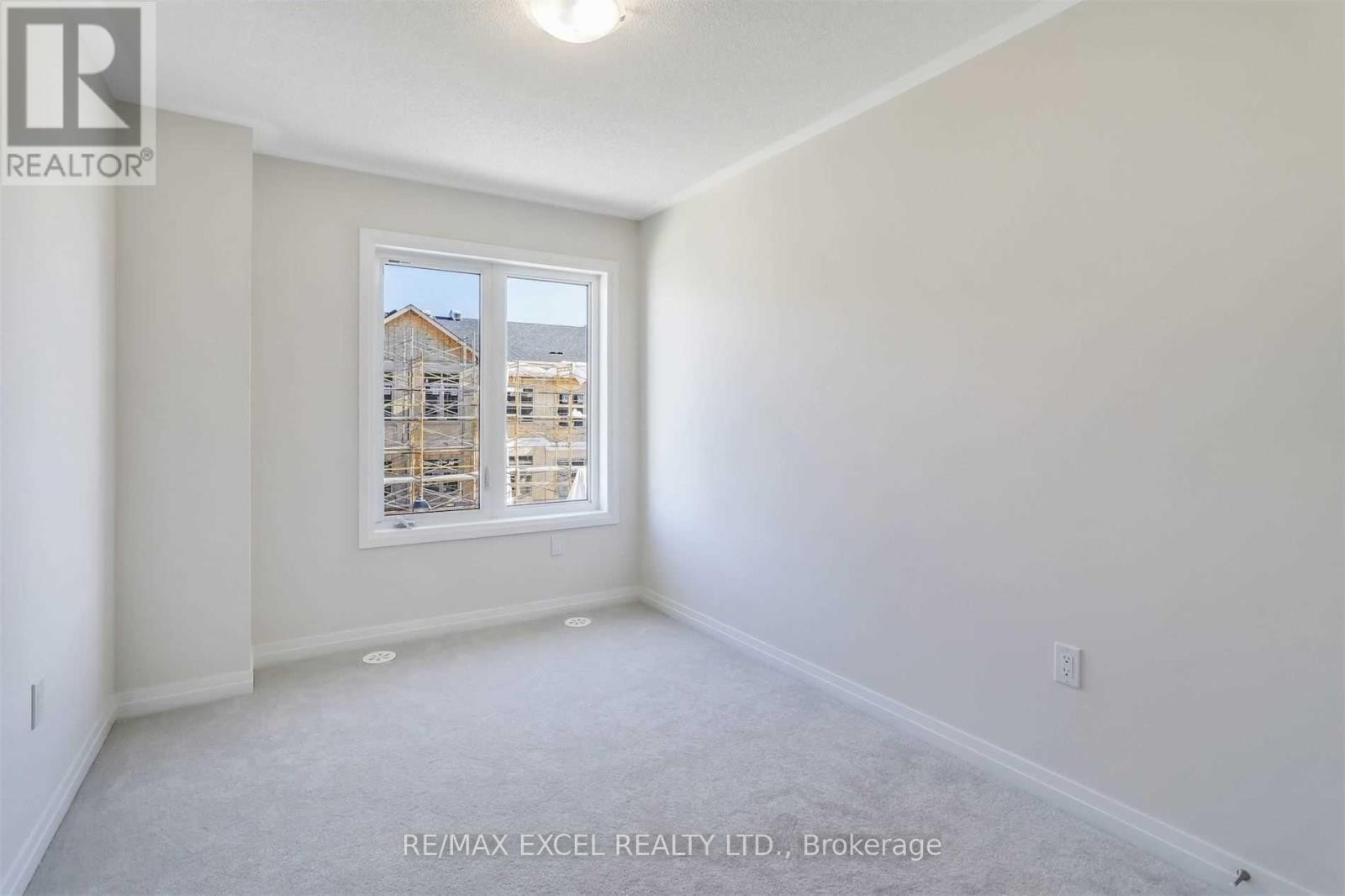 












40 SISSONS WAY

,
Markham (Cedar Grove),




Ontario
L6B0S1

