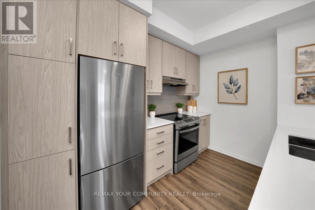 












311 - 130 HONEYCRISP CRESCENT

,
Vaughan (Vaughan Corporate Centre),




Ontario
L4K0N7


