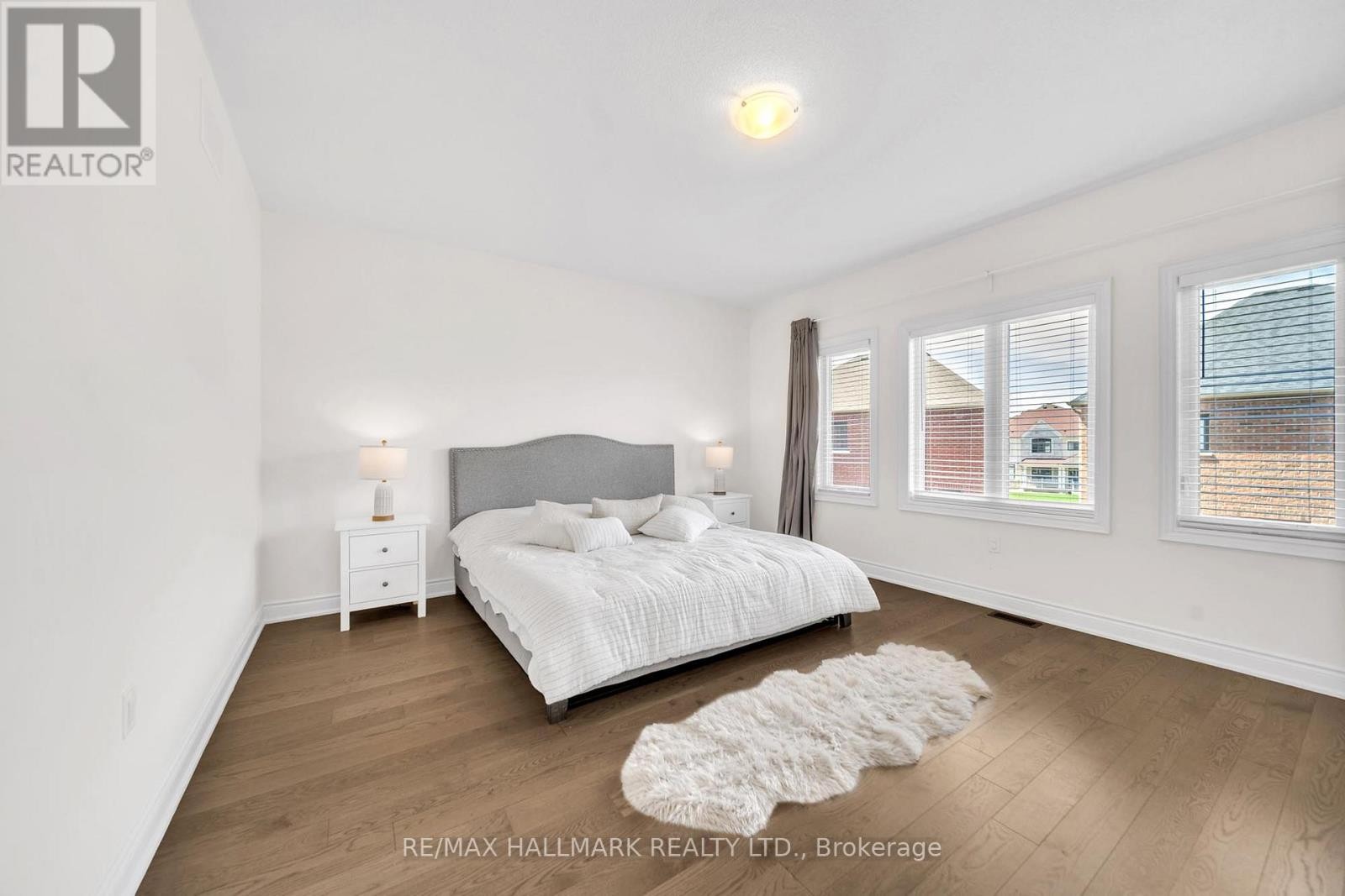 












77 TERRAIN COURT

,
East Gwillimbury (Holland Landing),




Ontario
L9N0T2

