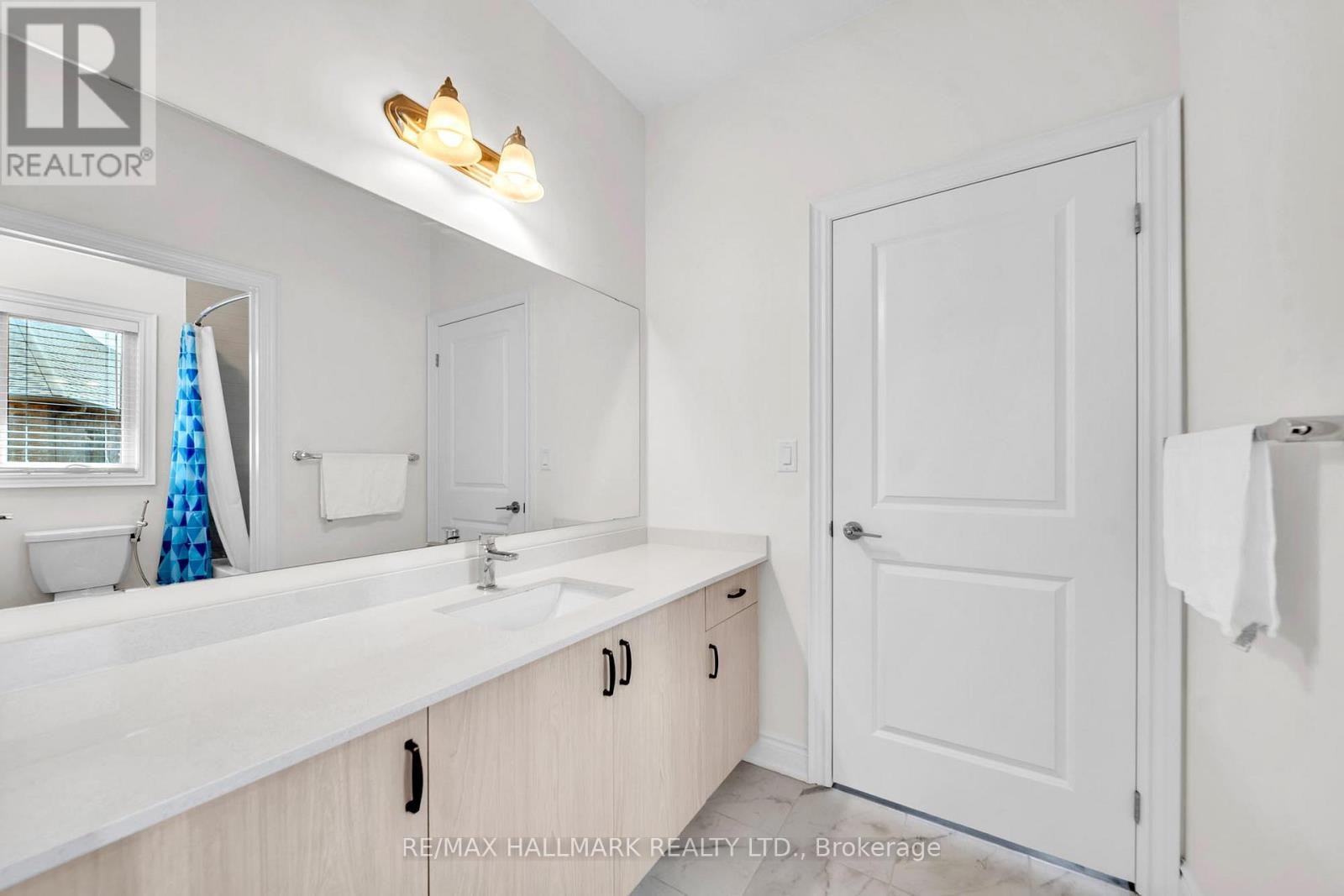 












77 TERRAIN COURT

,
East Gwillimbury (Holland Landing),




Ontario
L9N0T2

